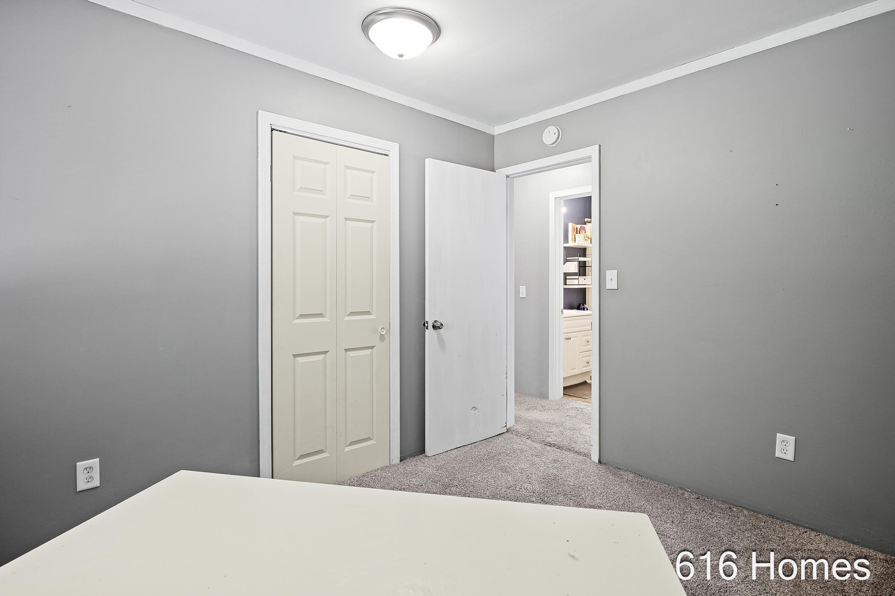 1911 Benjamin Avenue NE Grand Rapids MI 49505