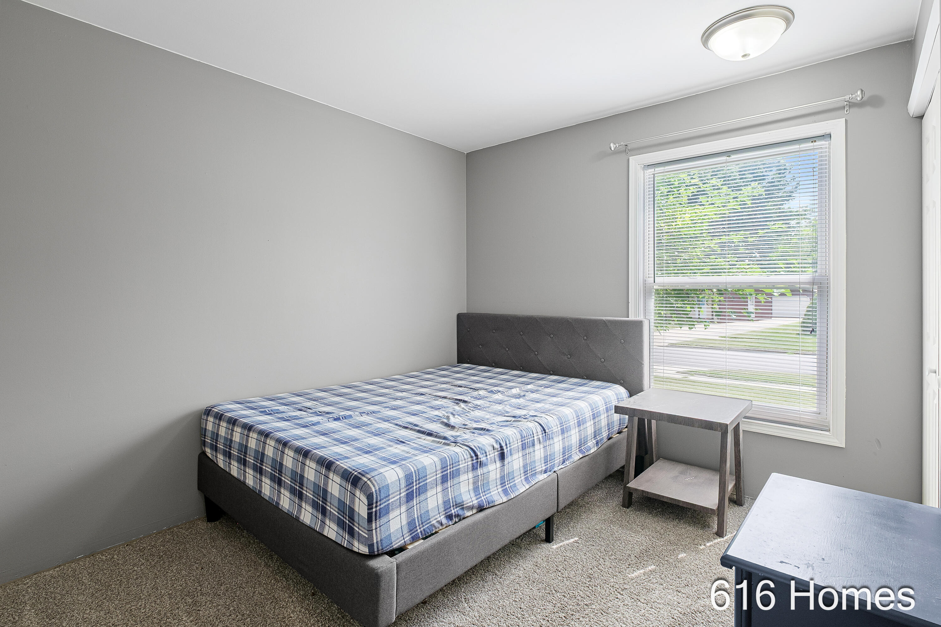 1911 Benjamin Avenue NE Grand Rapids MI 49505