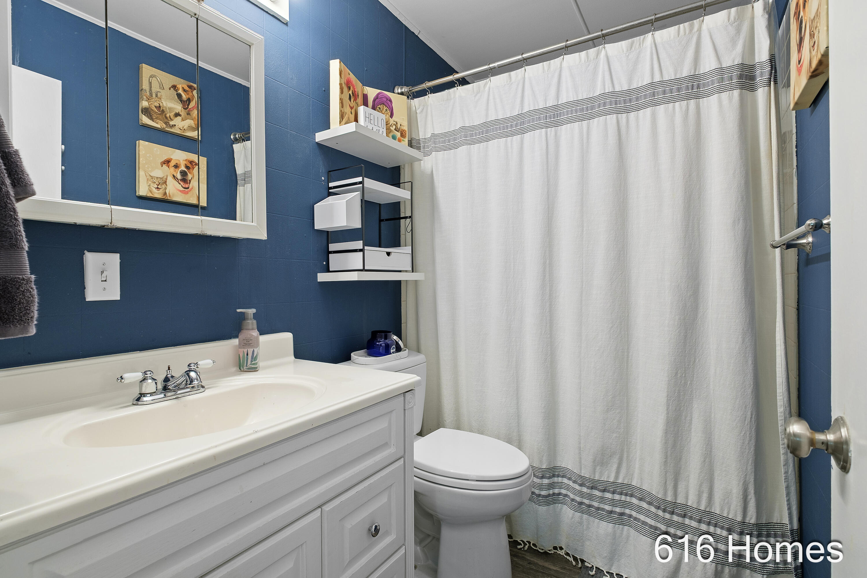1911 Benjamin Avenue NE Grand Rapids MI 49505