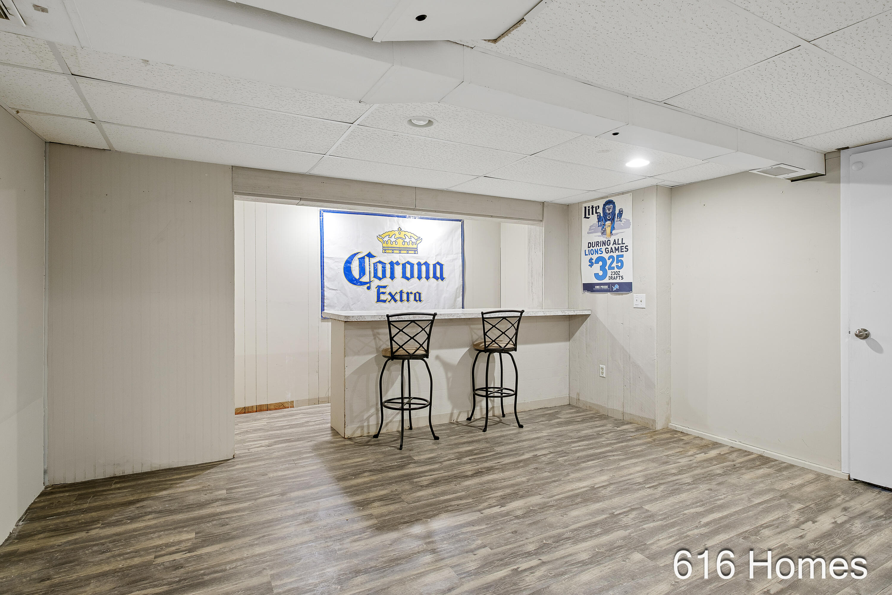 1911 Benjamin Avenue NE Grand Rapids MI 49505