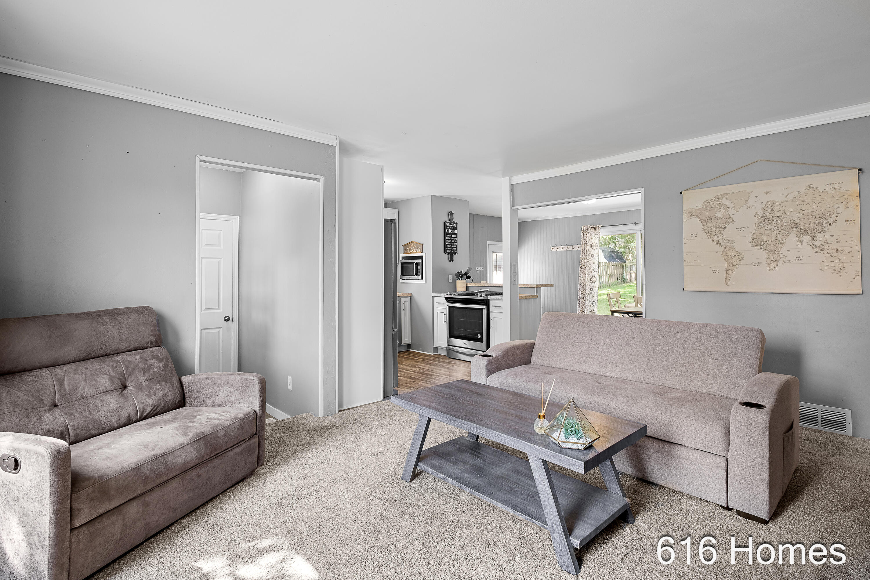 1911 Benjamin Avenue NE Grand Rapids MI 49505