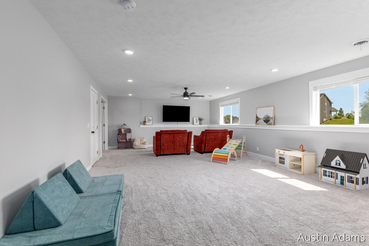 204 Ira Spring Road Holland MI 49423