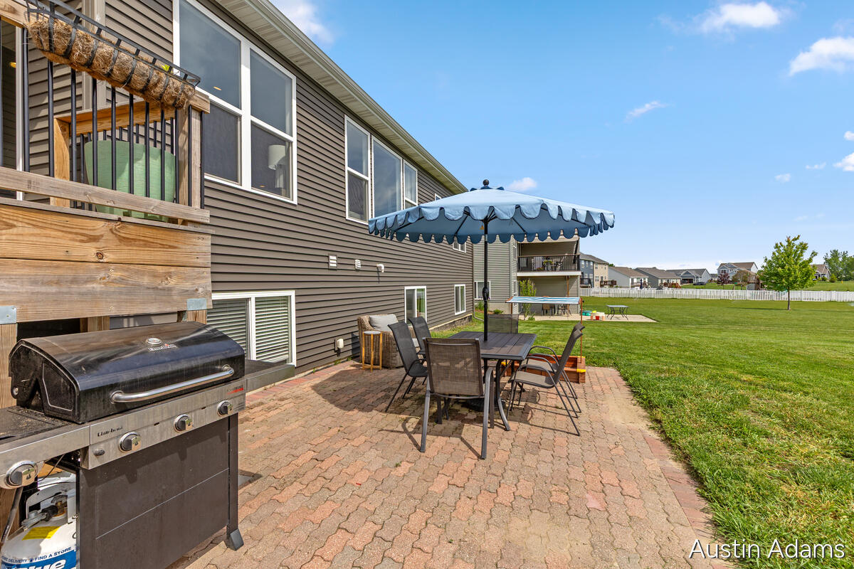 204 Ira Spring Road Holland MI 49423