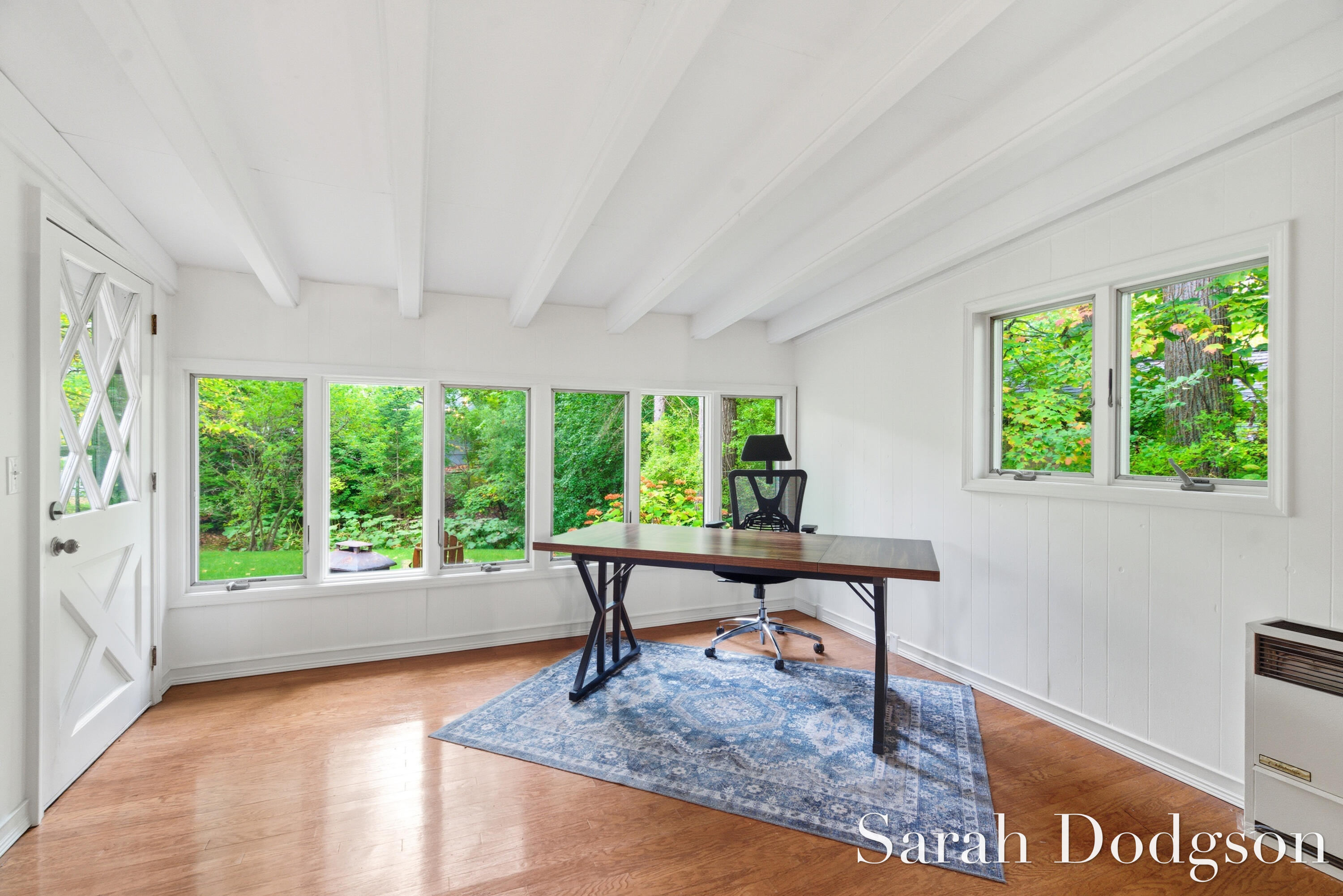 2752 Maplewood Drive SE East Grand Rapids MI 49506