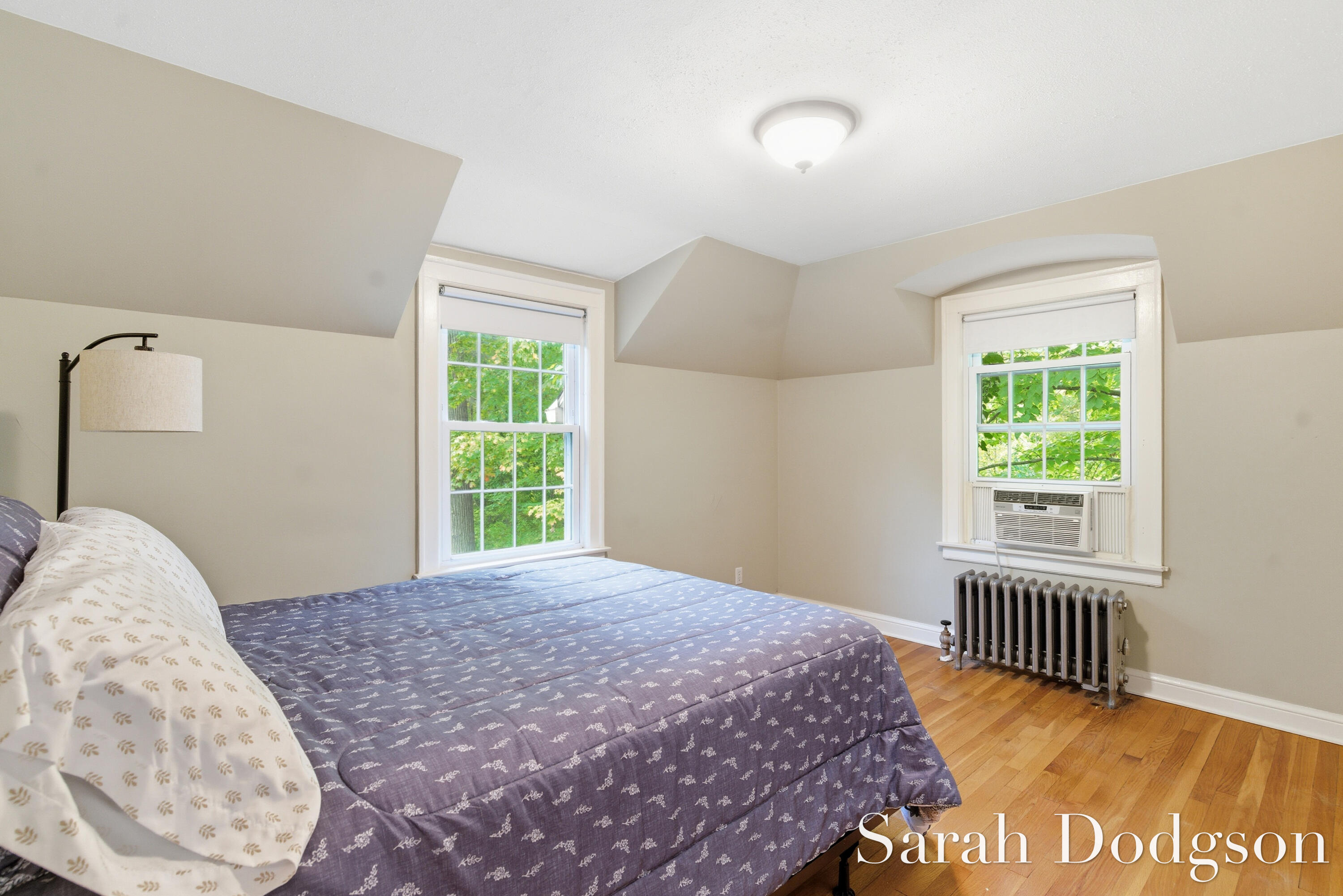 2752 Maplewood Drive SE East Grand Rapids MI 49506