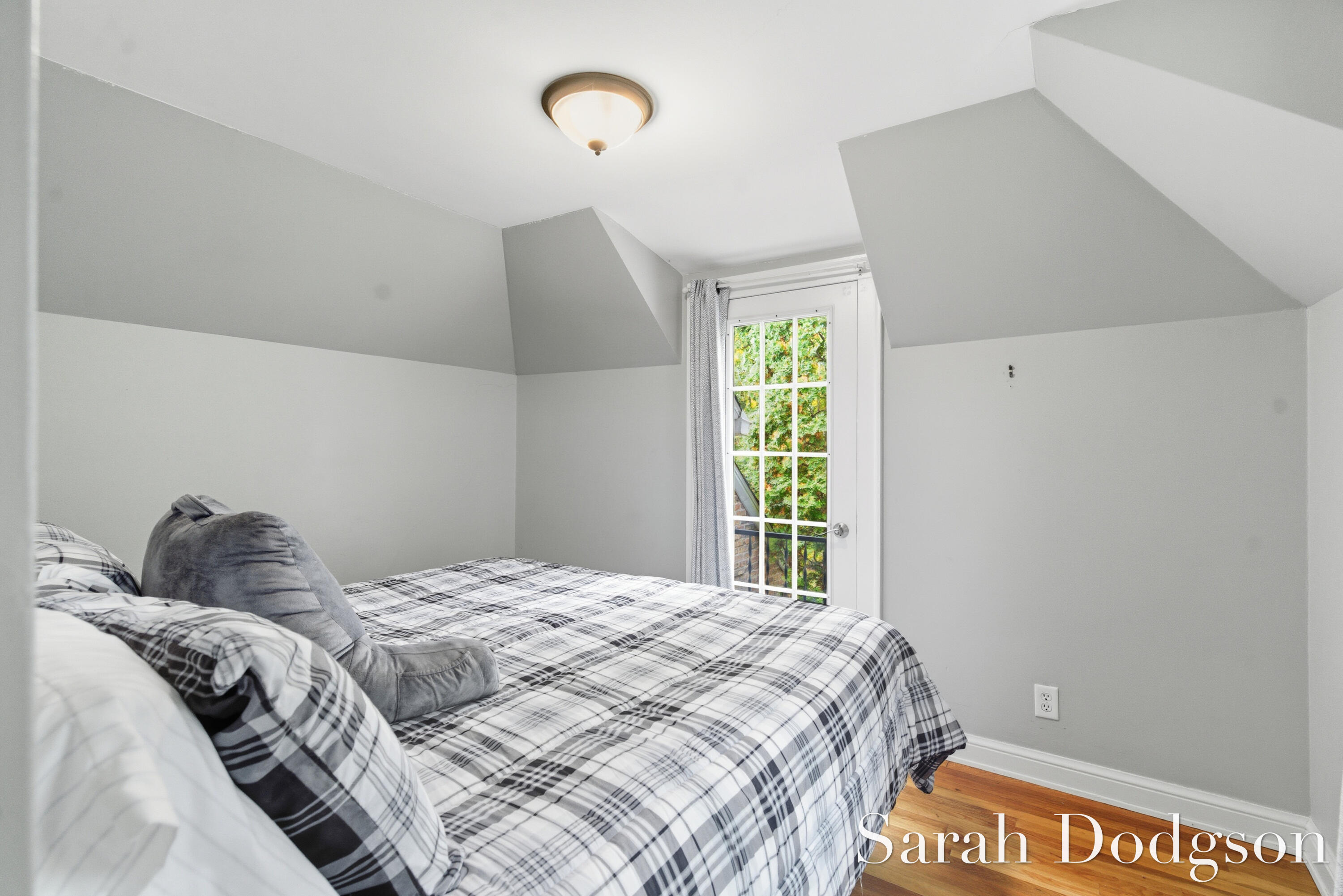 2752 Maplewood Drive SE East Grand Rapids MI 49506