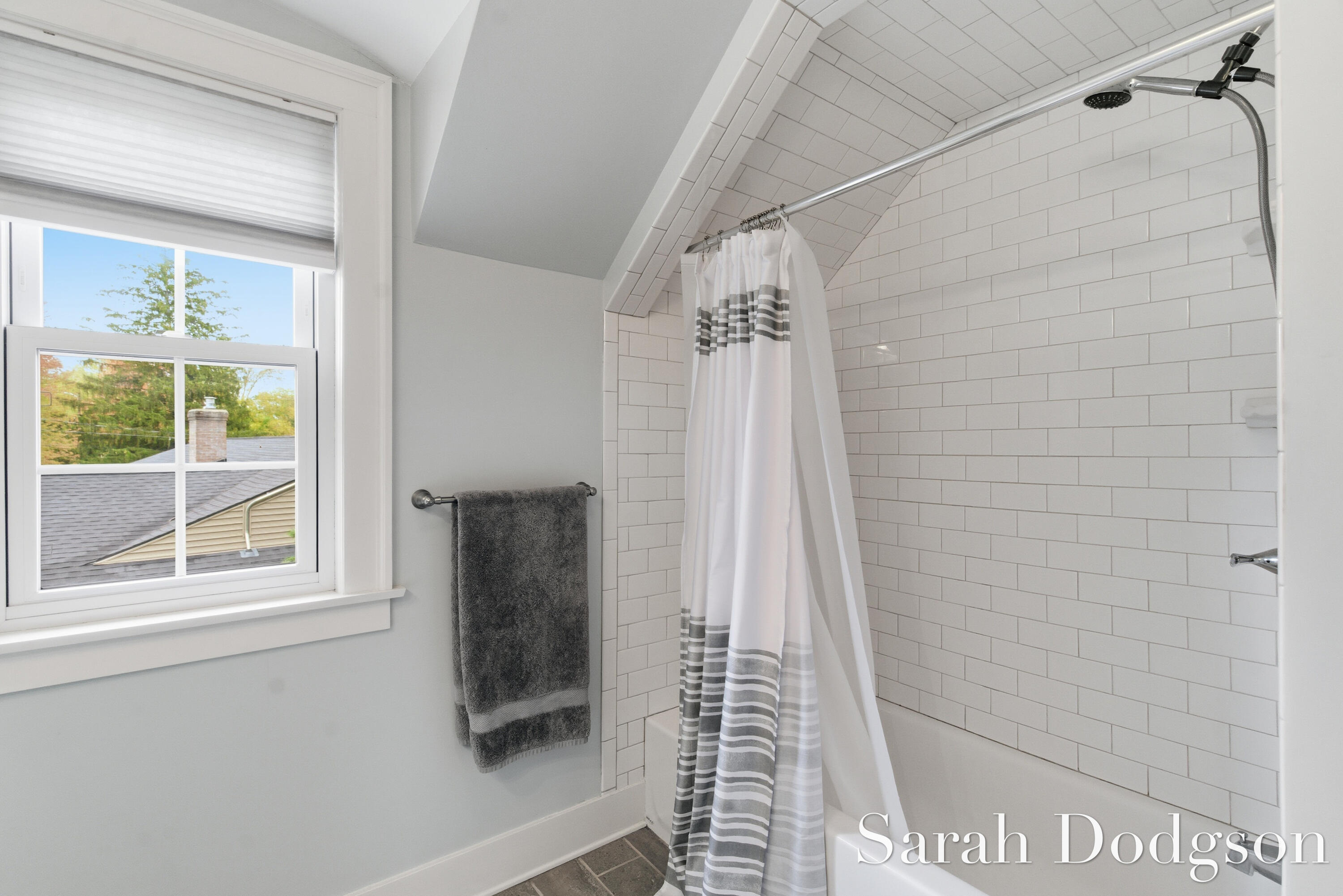 2752 Maplewood Drive SE East Grand Rapids MI 49506