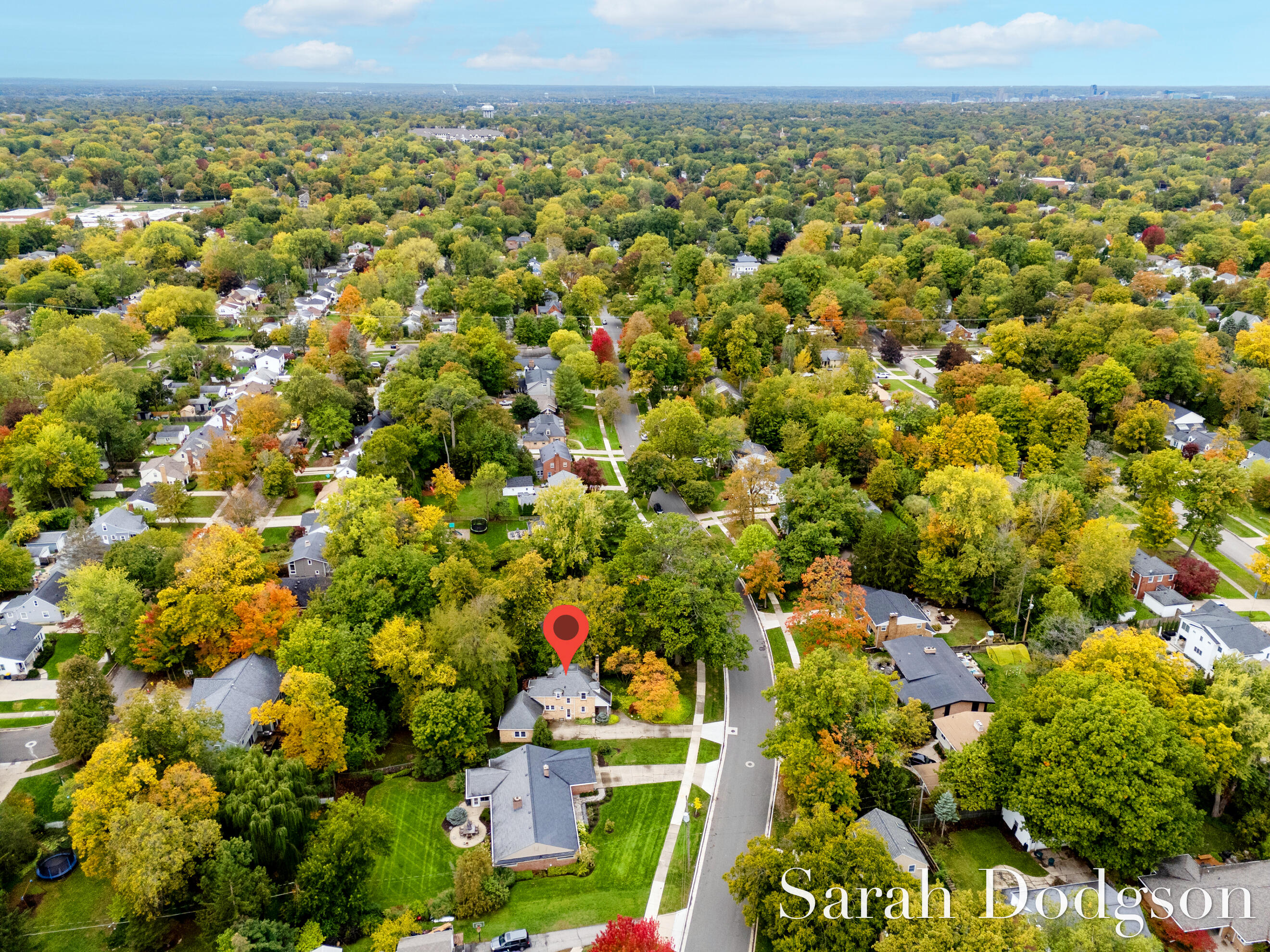 2752 Maplewood Drive SE East Grand Rapids MI 49506