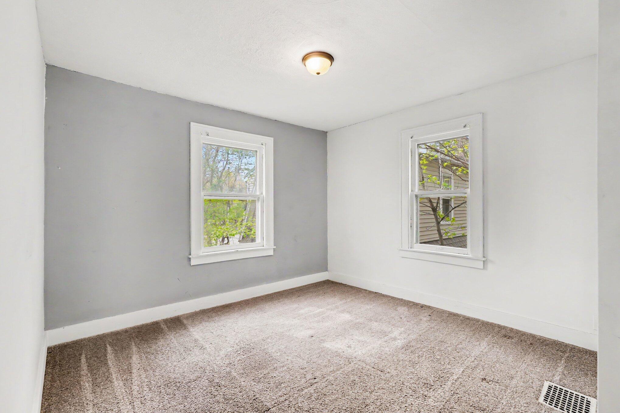1914 Kalamazoo Avenue SE Grand Rapids MI 49507