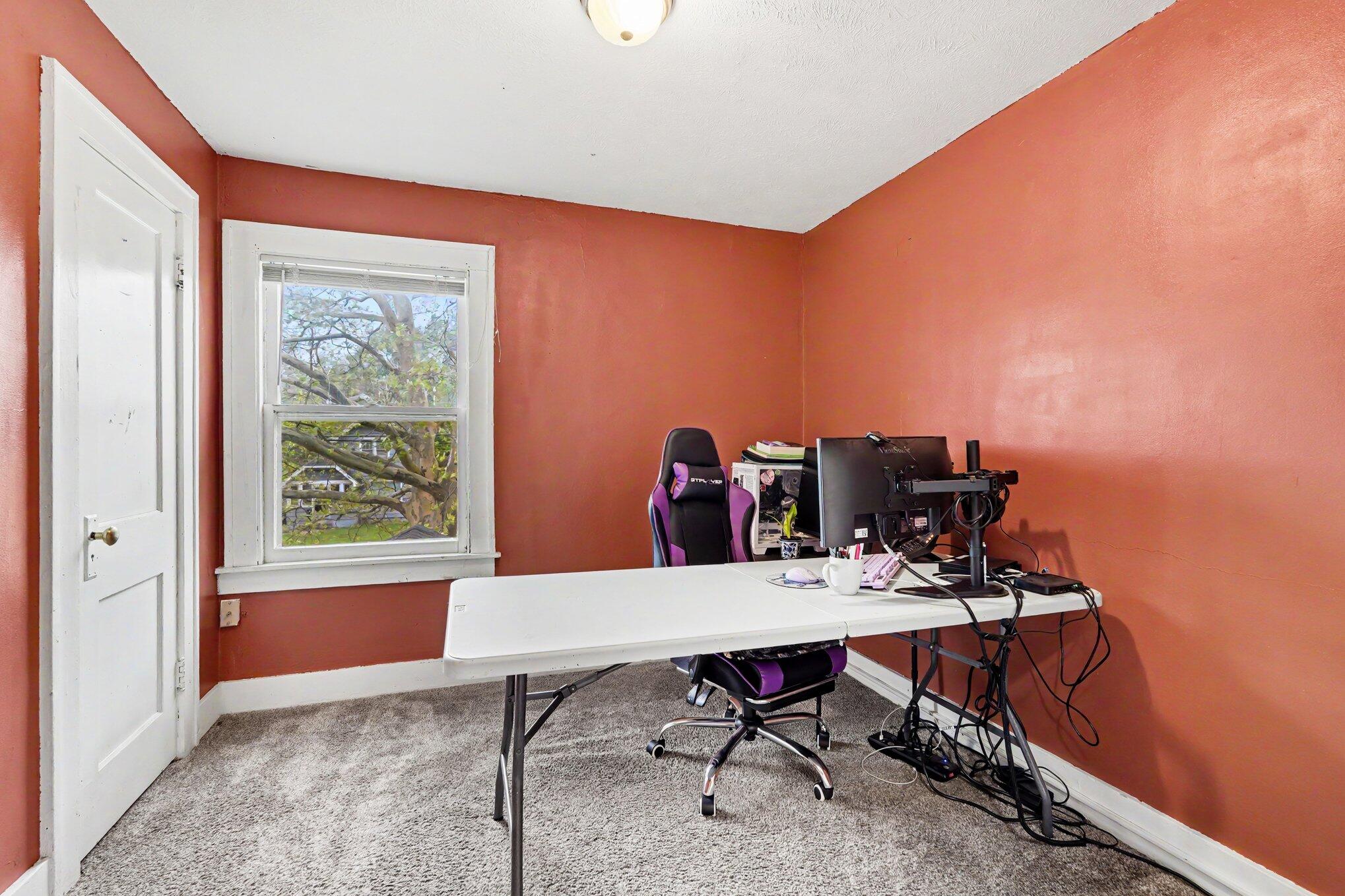 1914 Kalamazoo Avenue SE Grand Rapids MI 49507
