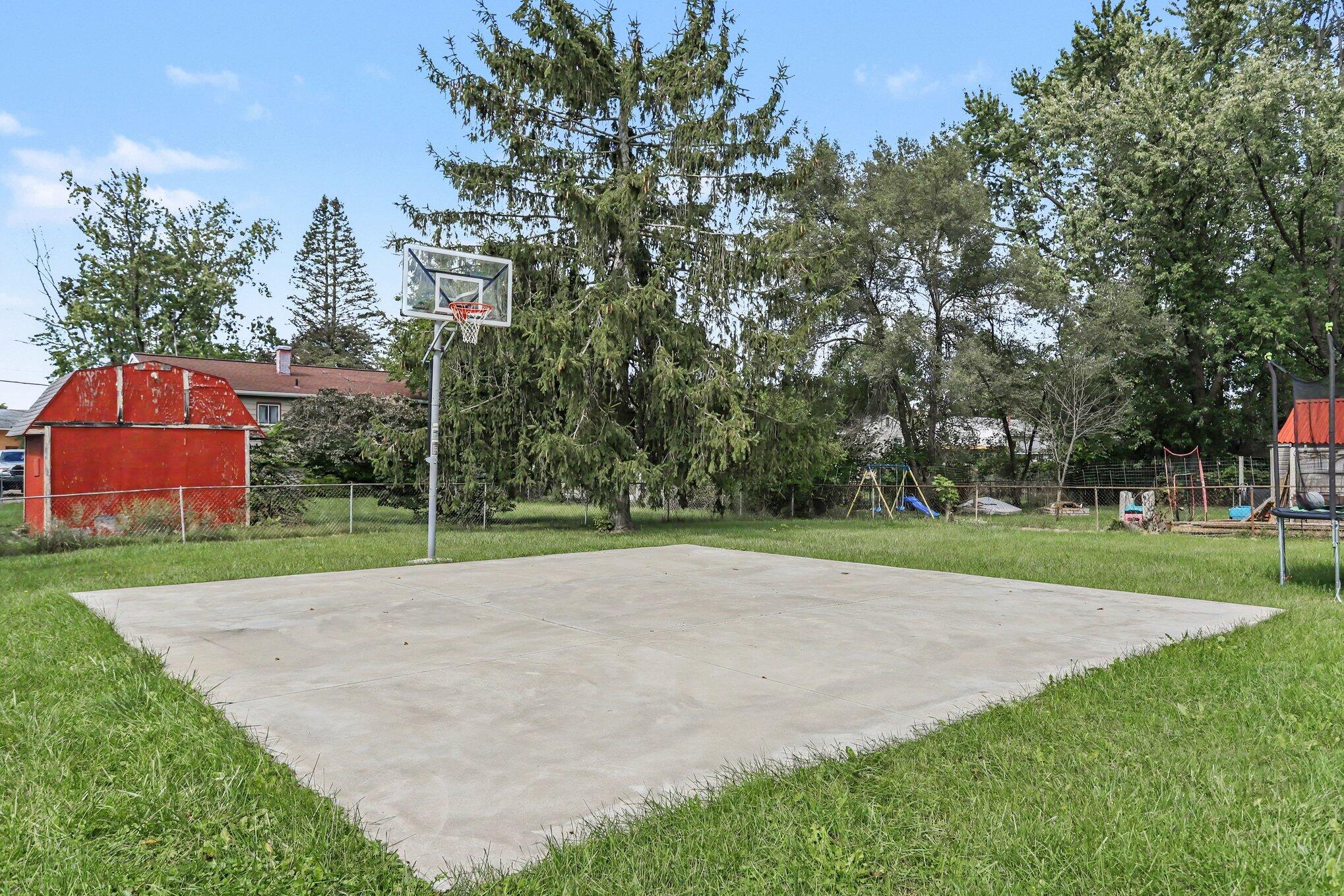 5836 Meredith Street Portage MI 49002