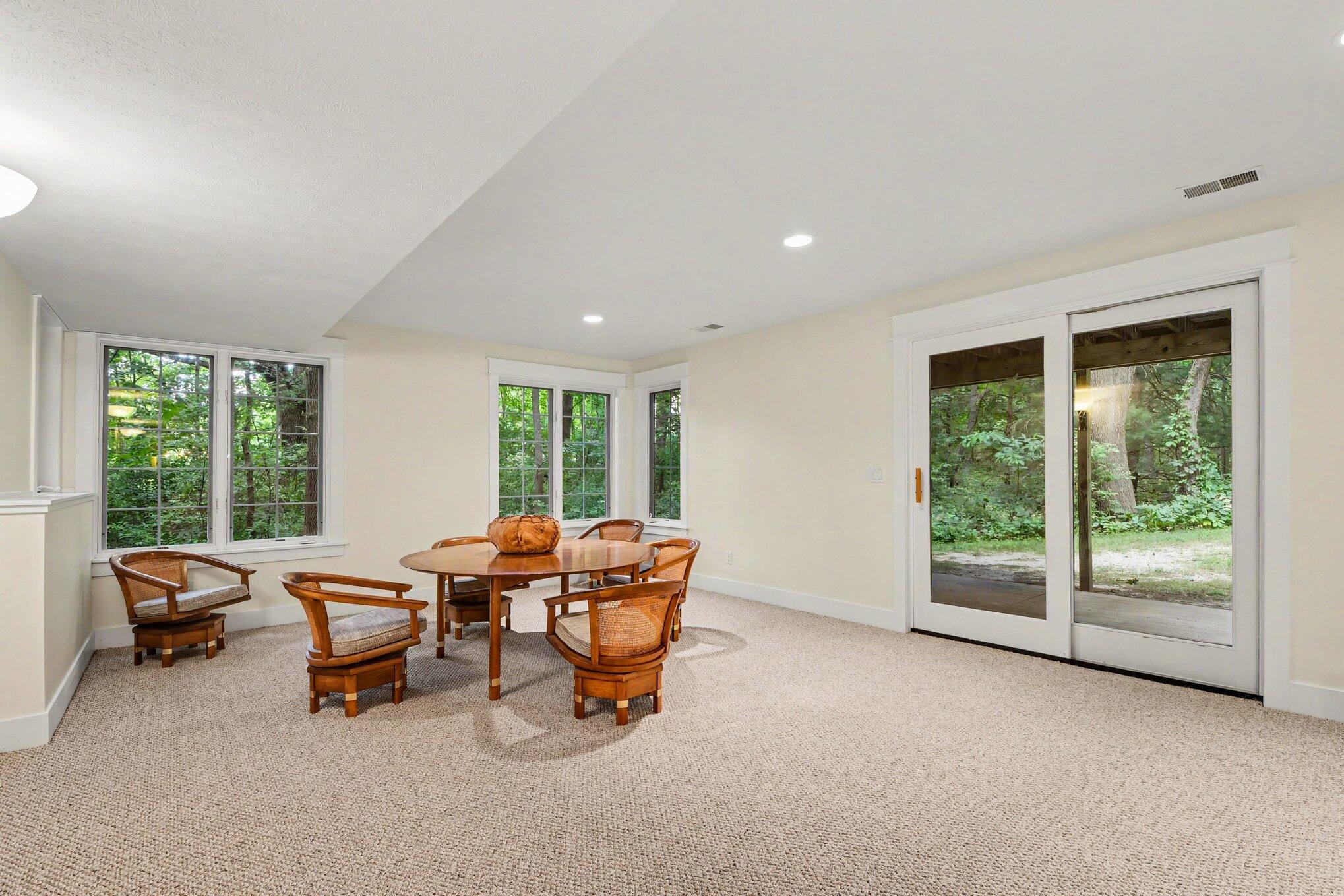 7518 Barn Ridge Drive NE Rockford MI 49341