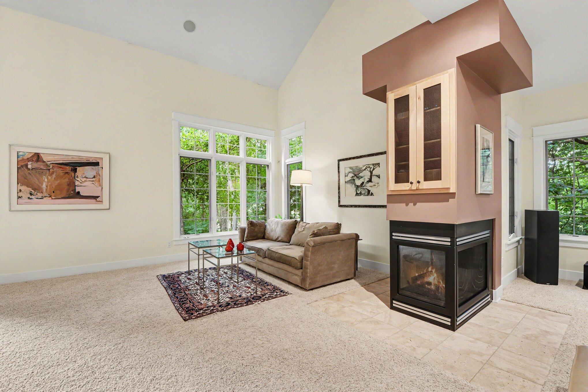 7518 Barn Ridge Drive NE Rockford MI 49341