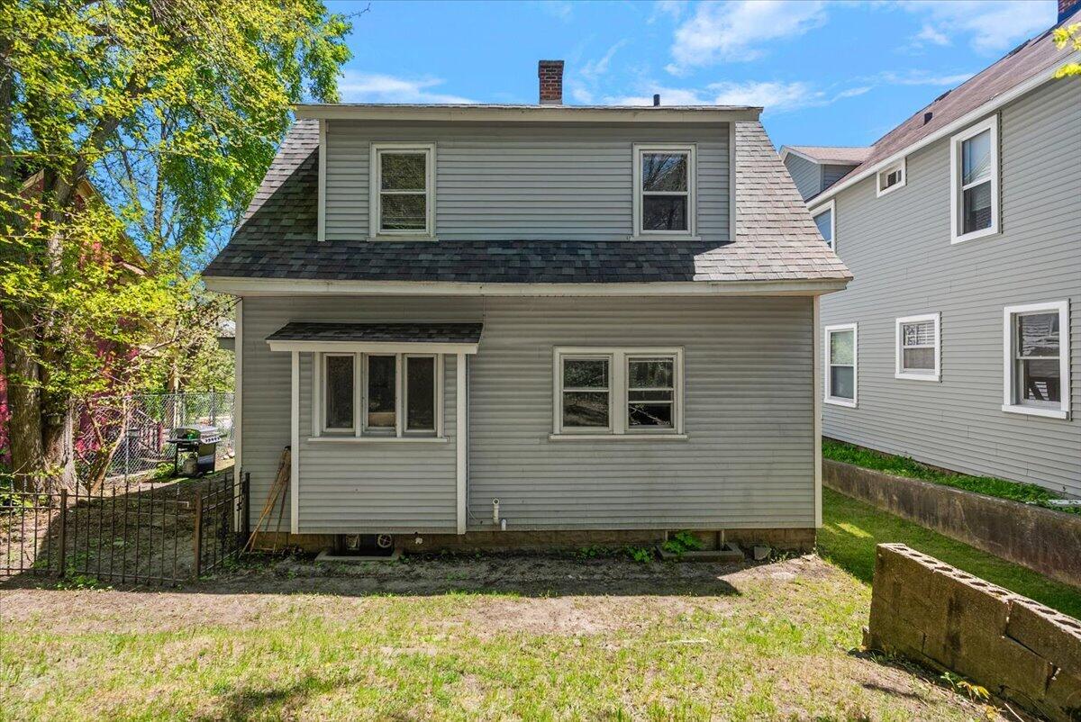 705 Lafayette Avenue NE Grand Rapids MI 49503