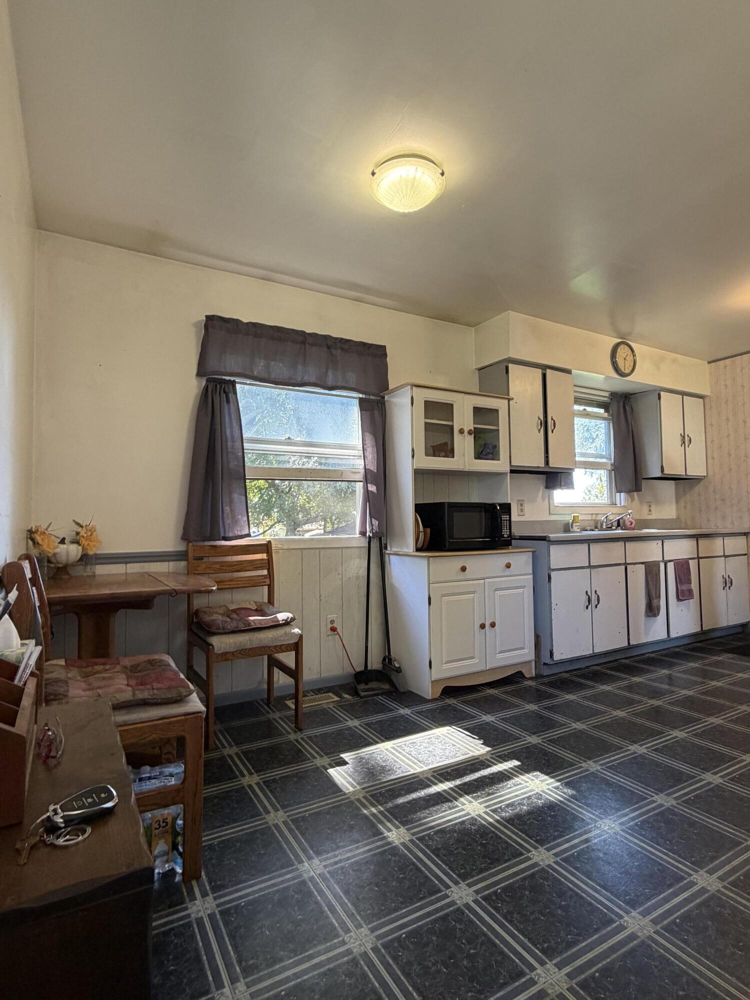 5618 Lantana Avenue Kalamazoo MI 49048