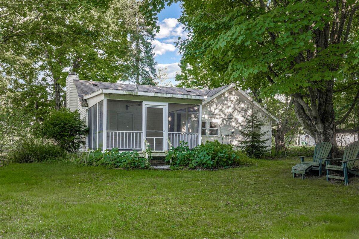 10406 N 300 E Laporte IN 46350