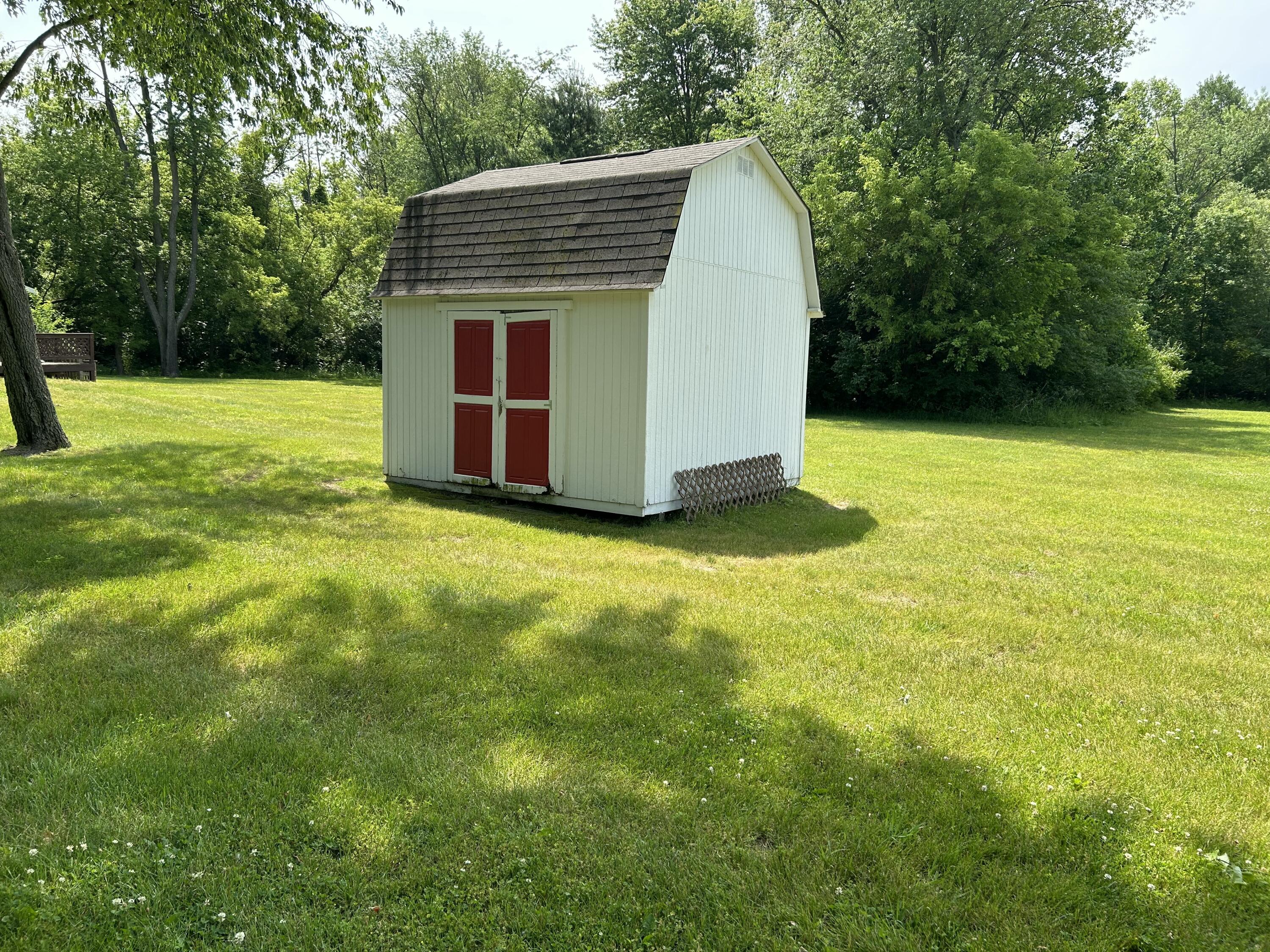 6744 Ryno Road Coloma MI 49038