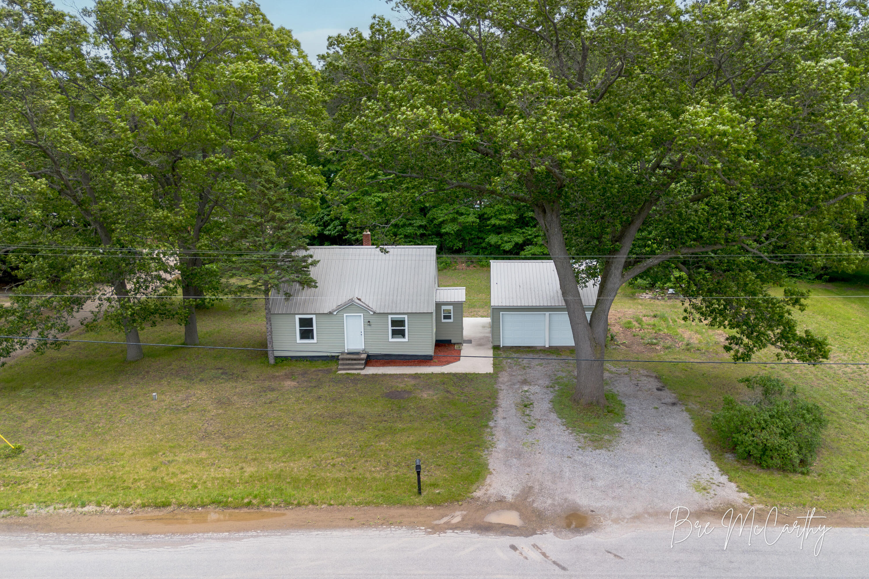 1186 N Wood Street Muskegon MI 49445