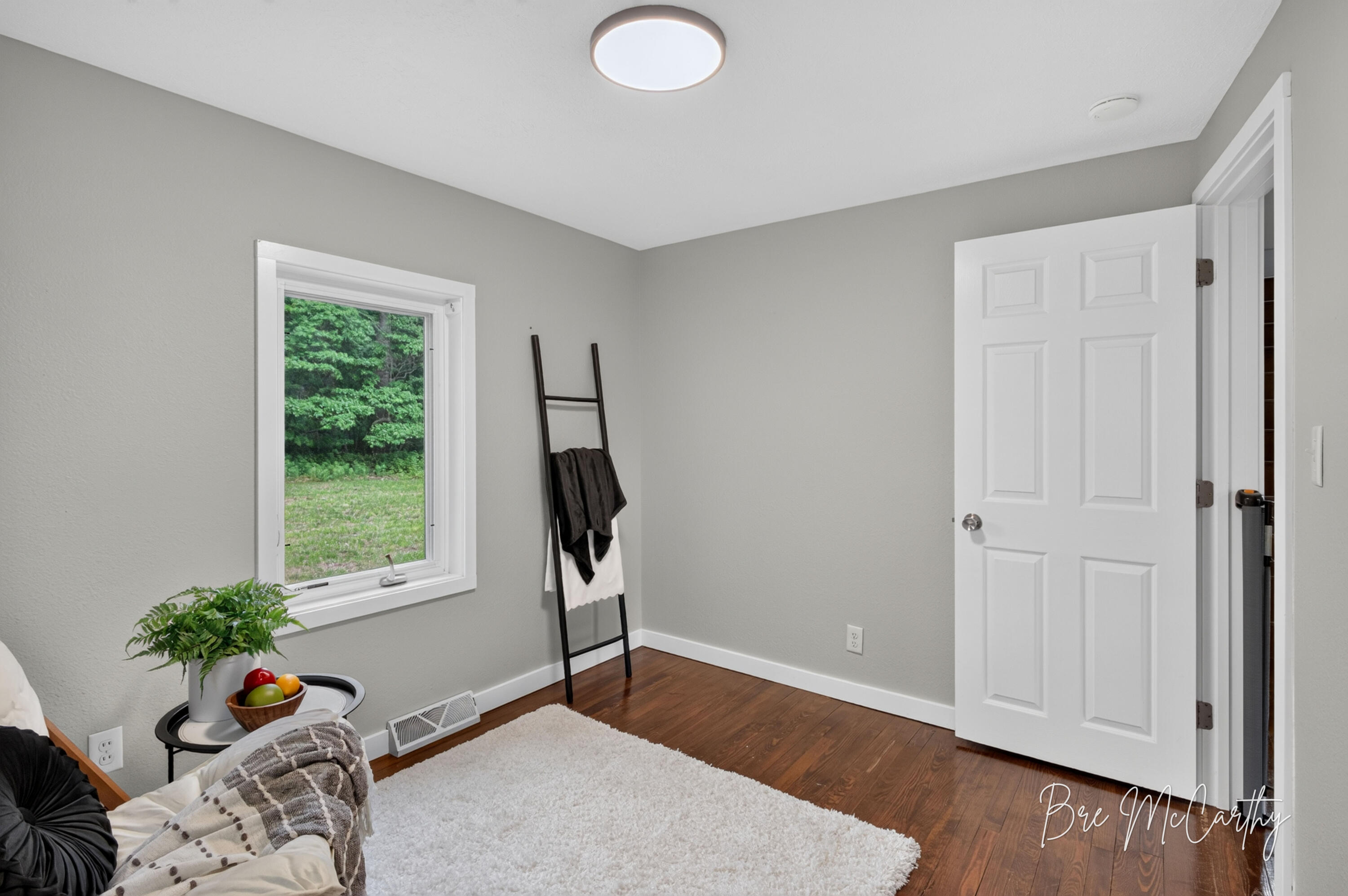1186 N Wood Street Muskegon MI 49445