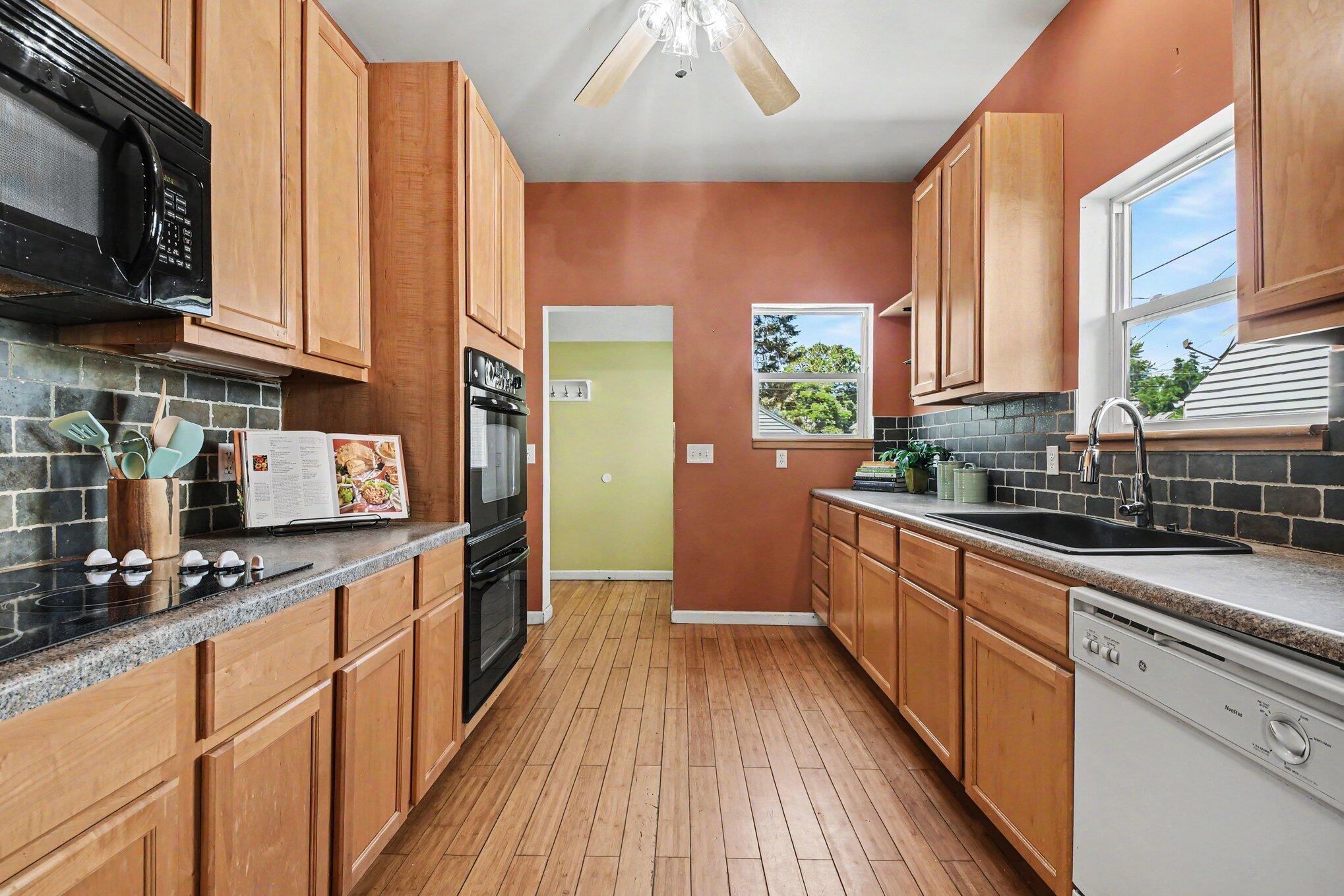 1417 Turner Avenue NW Grand Rapids MI 49504