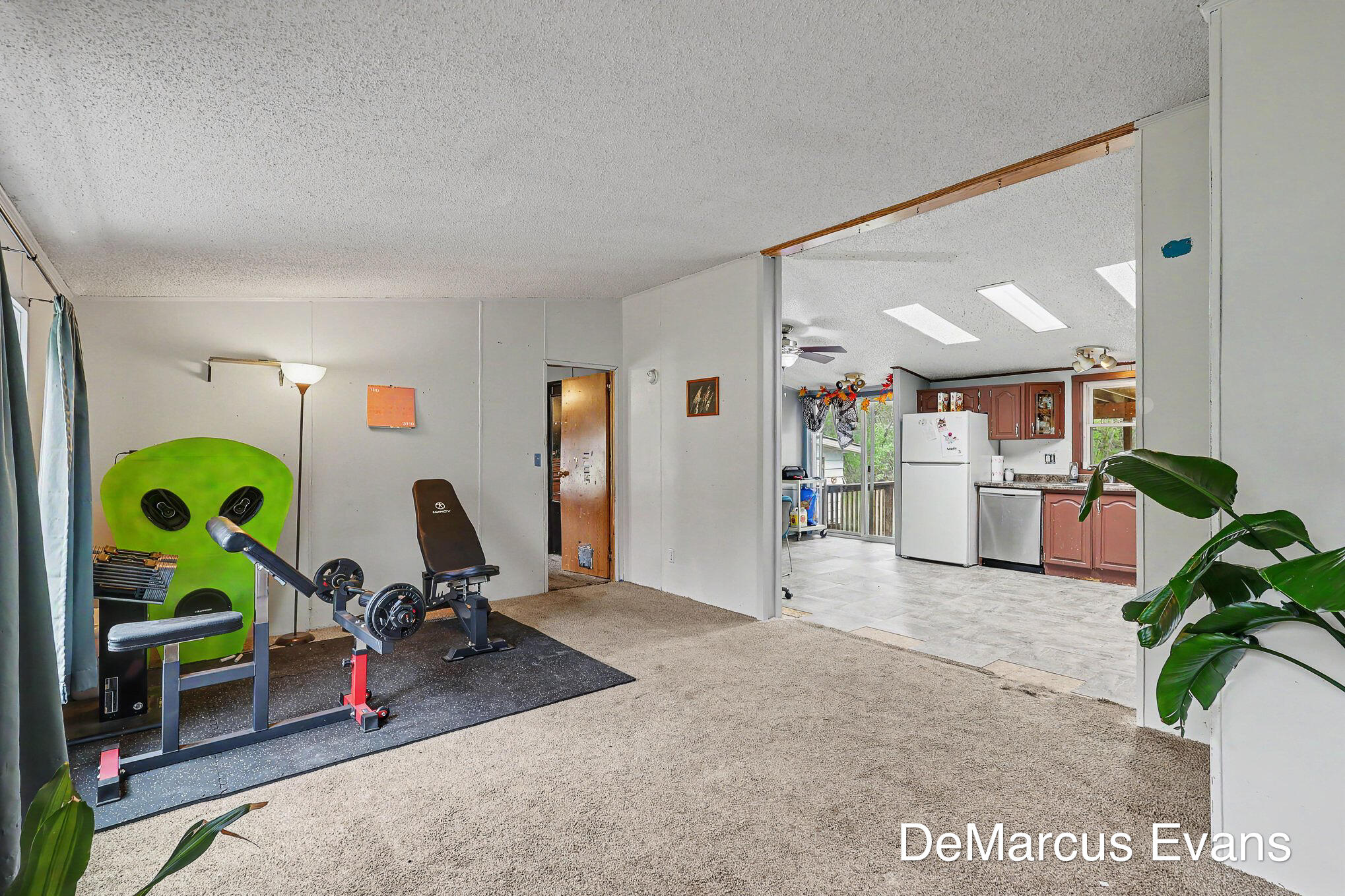 1575 S Brooks Road Muskegon MI 49442