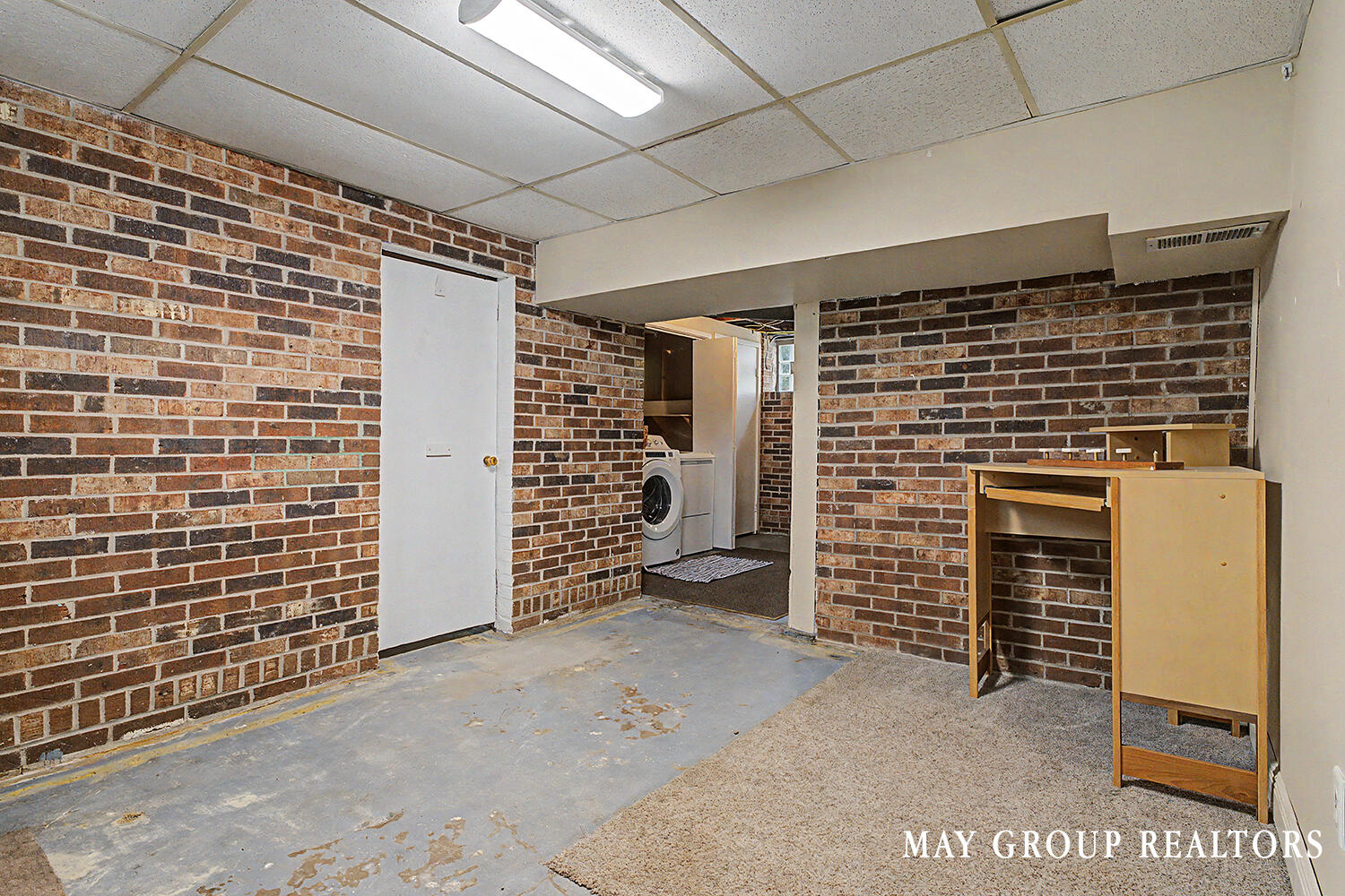 143 Burr Oak Street NE Grand Rapids MI 49505