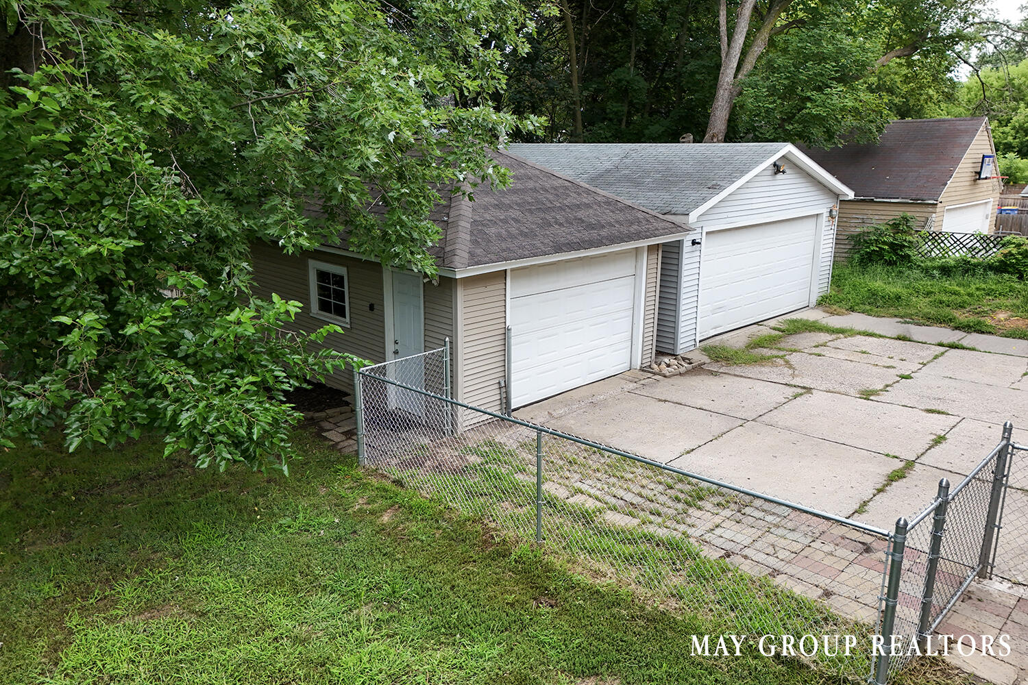143 Burr Oak Street NE Grand Rapids MI 49505