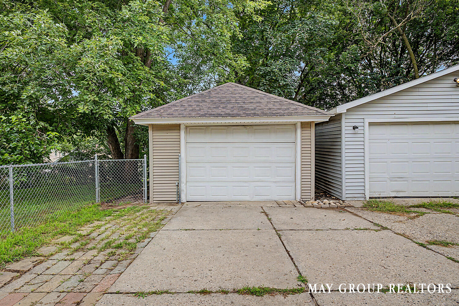 143 Burr Oak Street NE Grand Rapids MI 49505