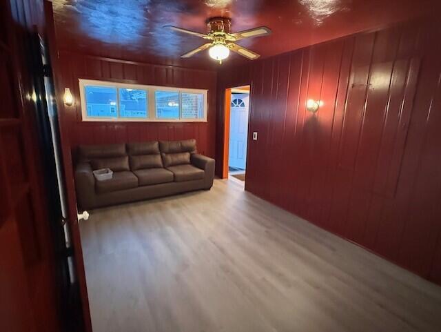 1193 Amity Avenue Muskegon MI 49442