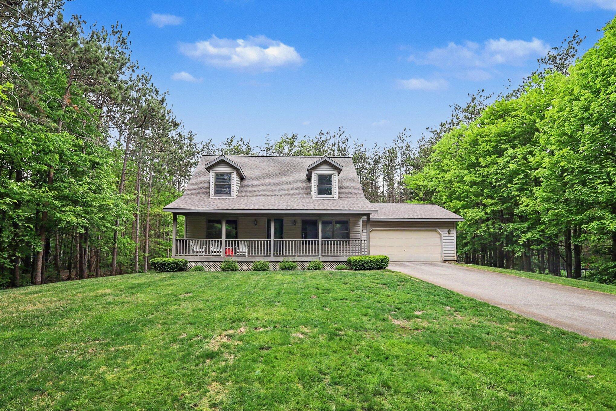 16519 Riley Street Holland MI 49424