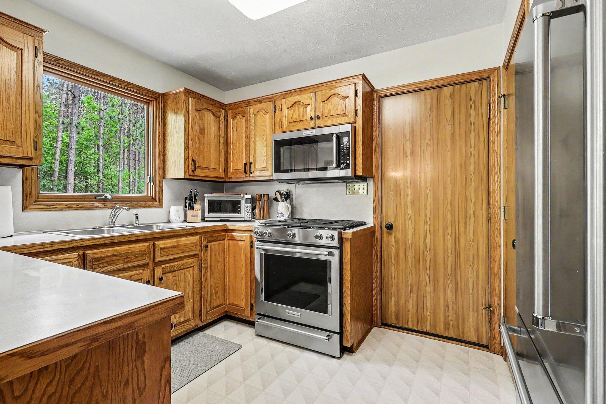 16519 Riley Street Holland MI 49424