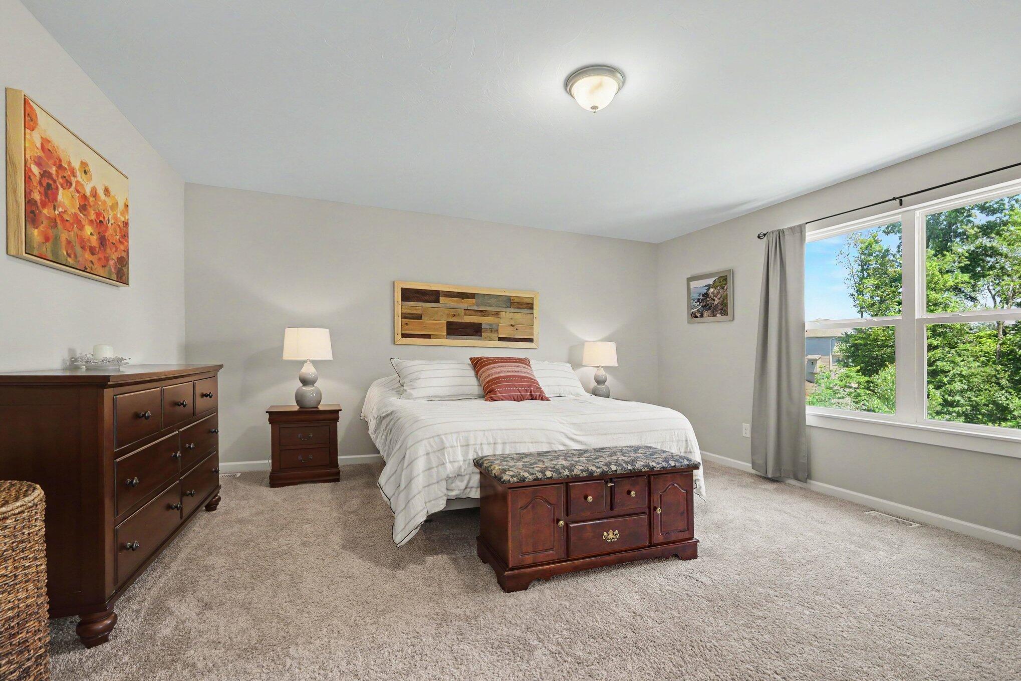 348 Park Place Drive NE Rockford MI 49341