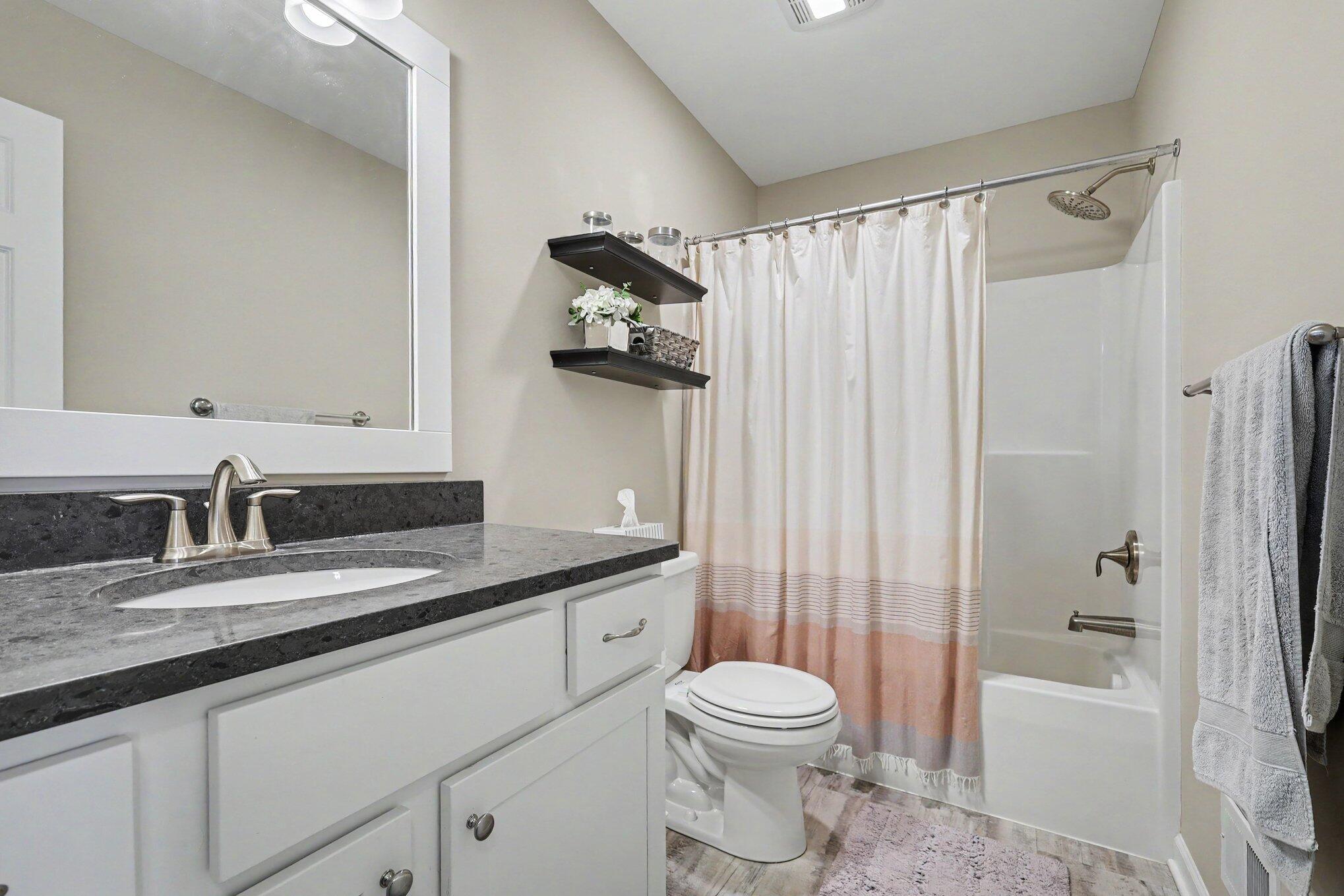 348 Park Place Drive NE Rockford MI 49341