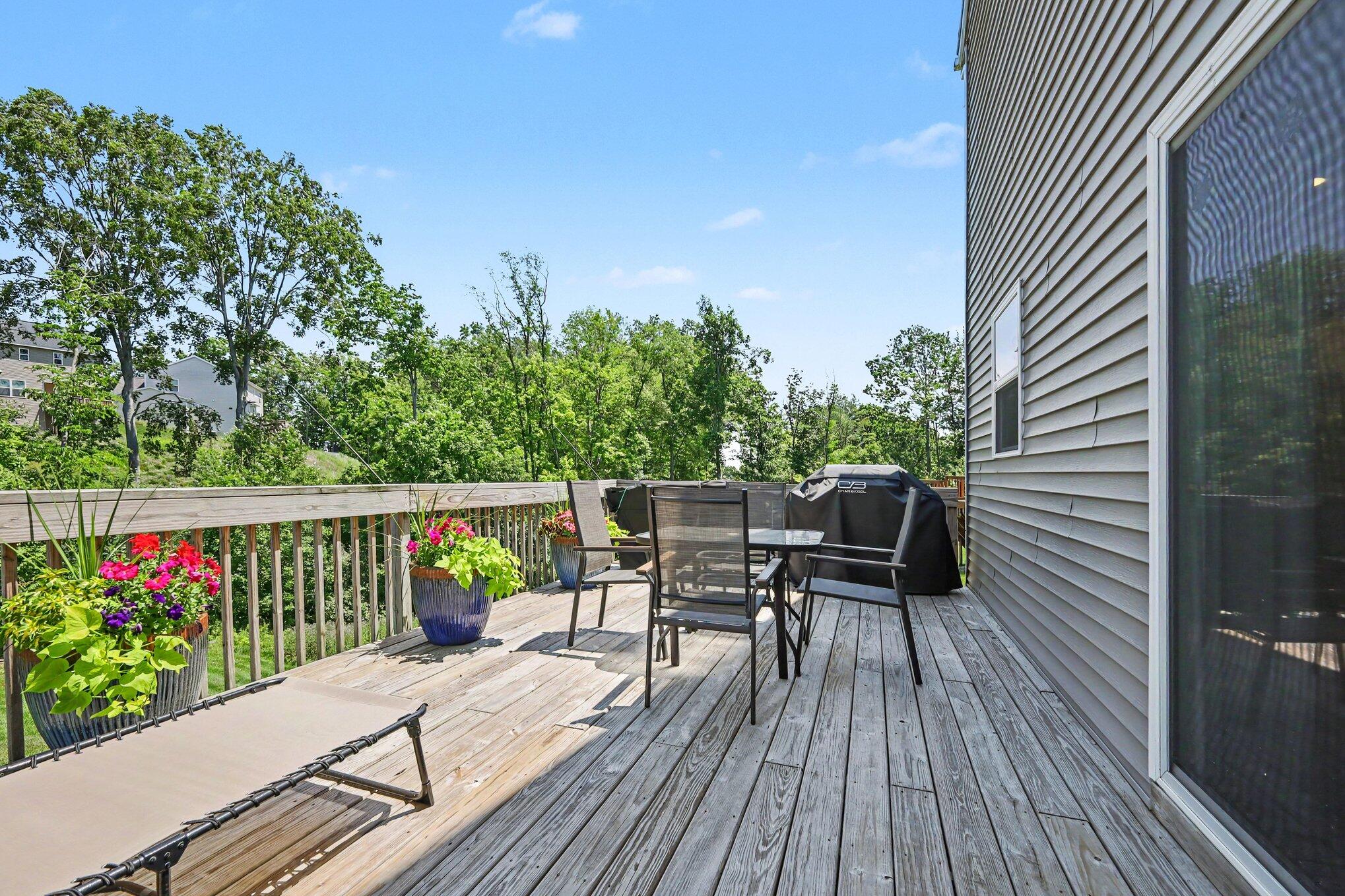 348 Park Place Drive NE Rockford MI 49341