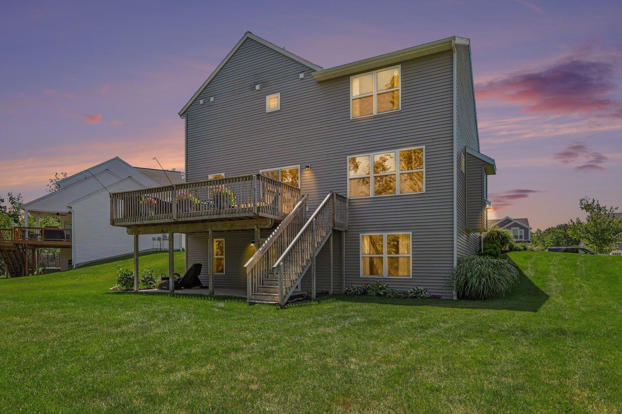 348 Park Place Drive NE Rockford MI 49341