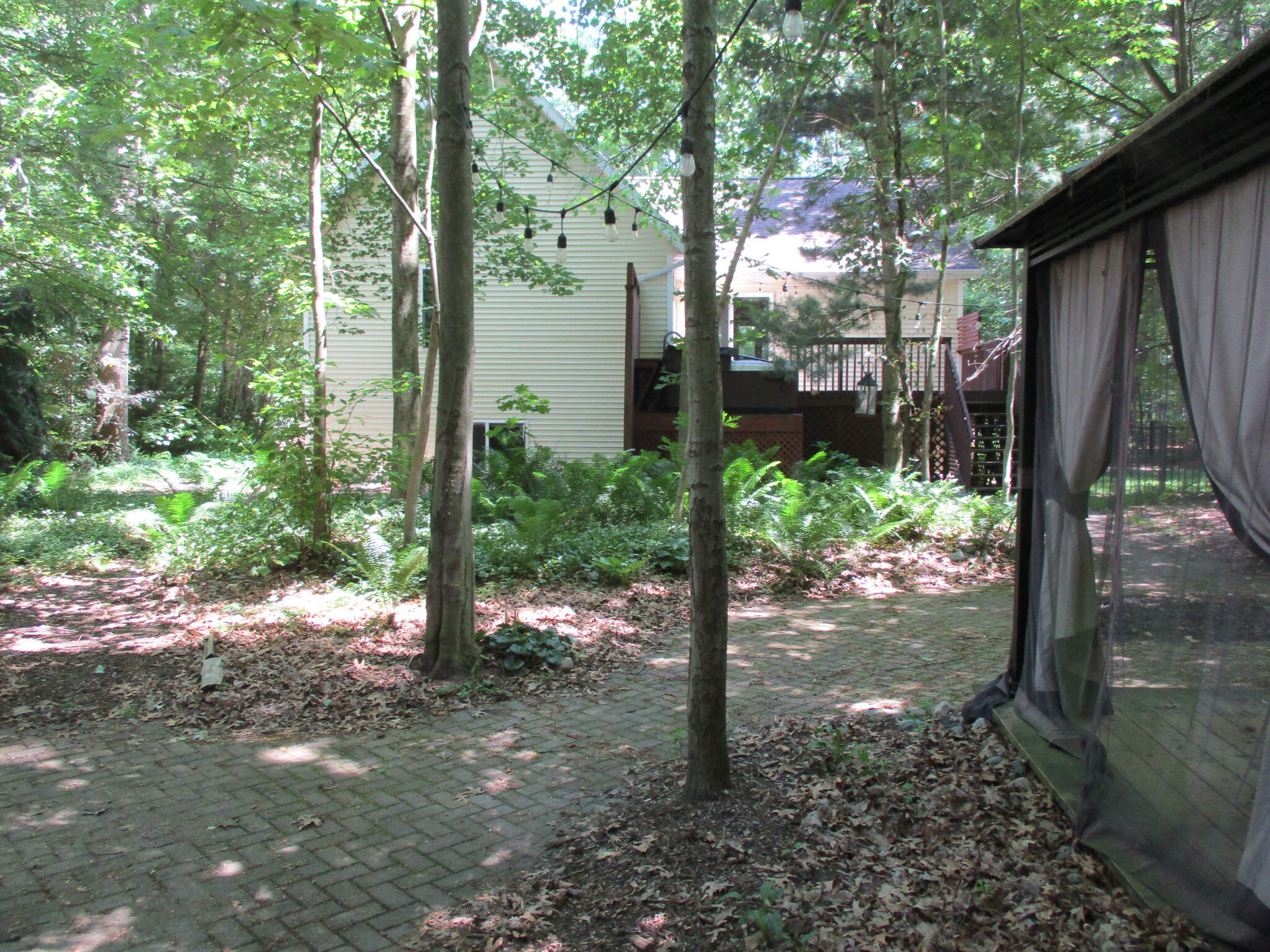 6417 Ototeman Trail Saugatuck MI 49453