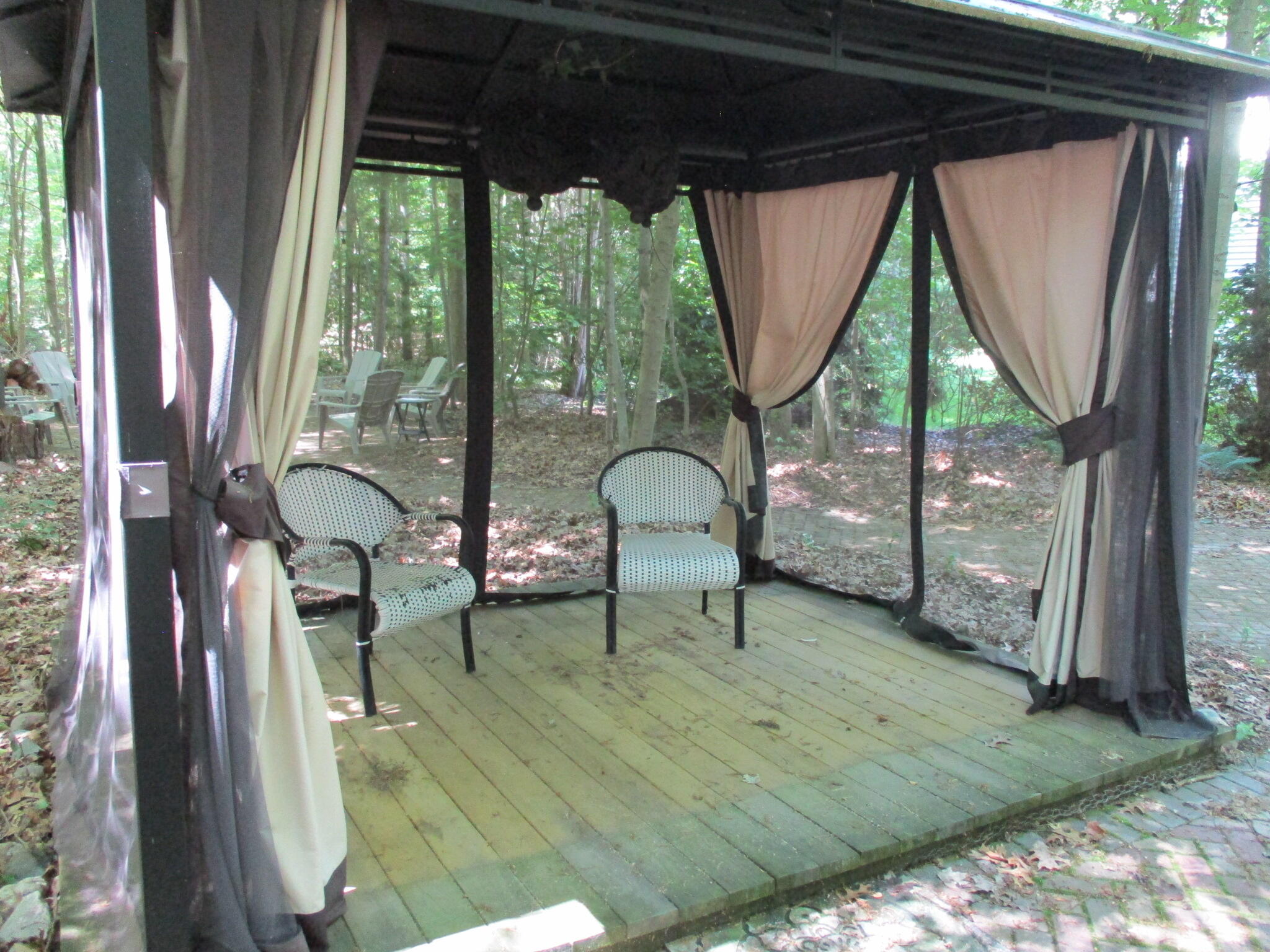 6417 Ototeman Trail Saugatuck MI 49453