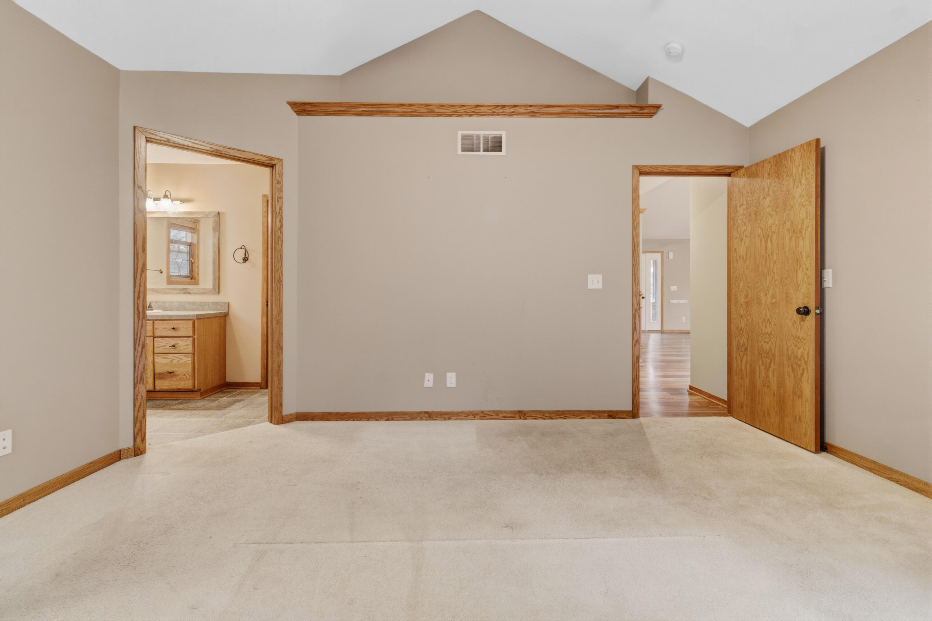 6417 Ototeman Trail Saugatuck MI 49453