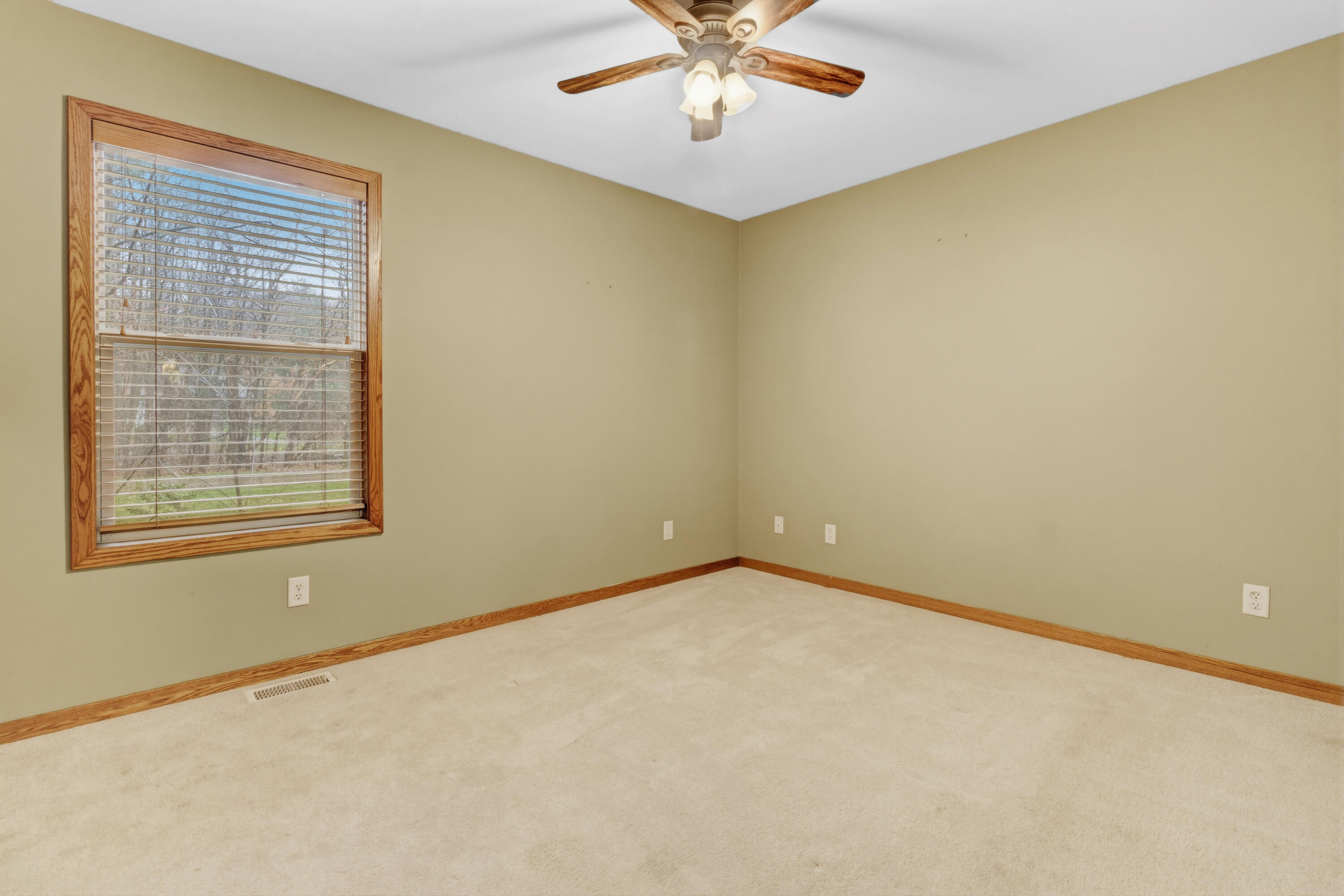 6417 Ototeman Trail Saugatuck MI 49453