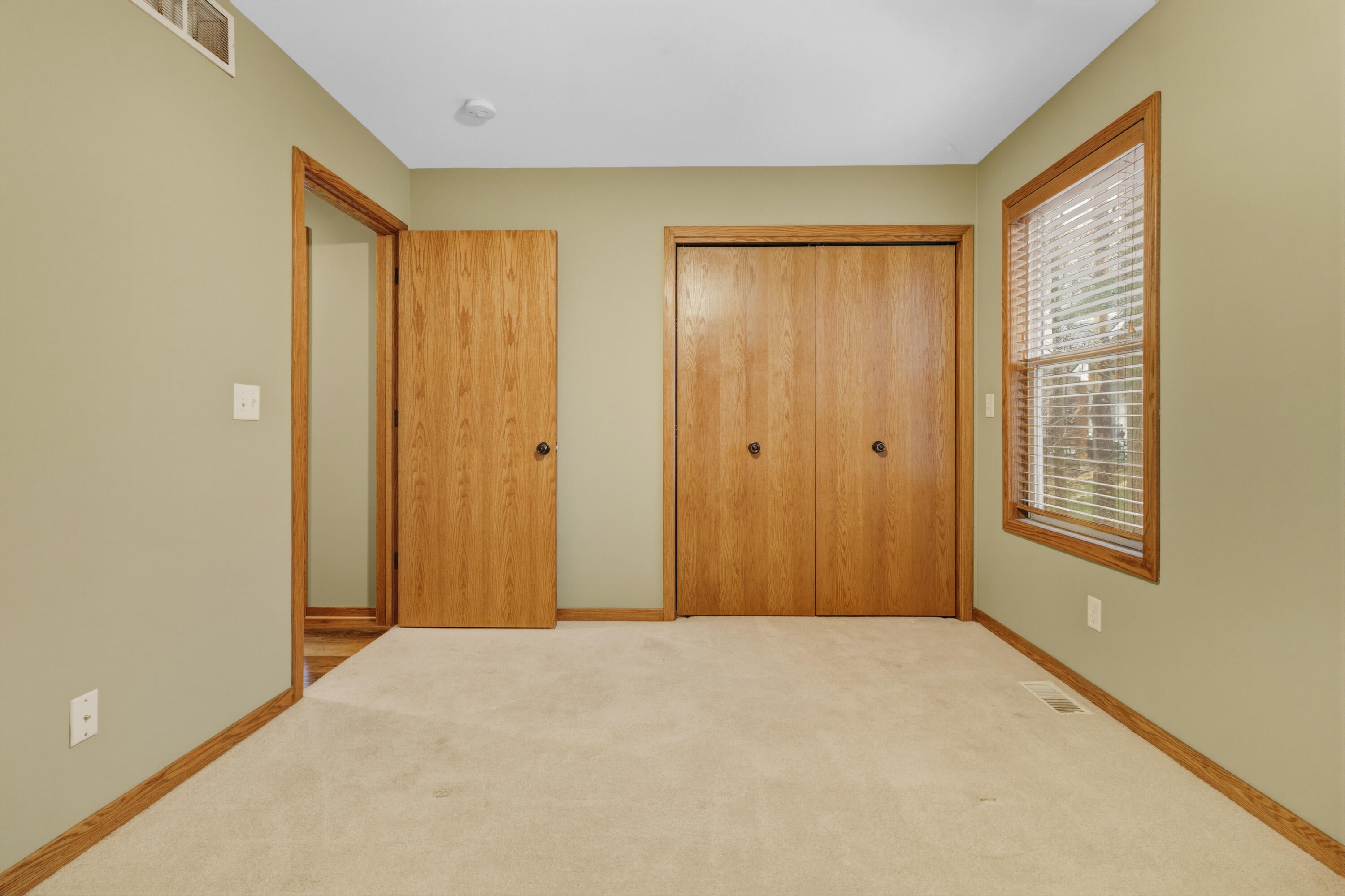 6417 Ototeman Trail Saugatuck MI 49453