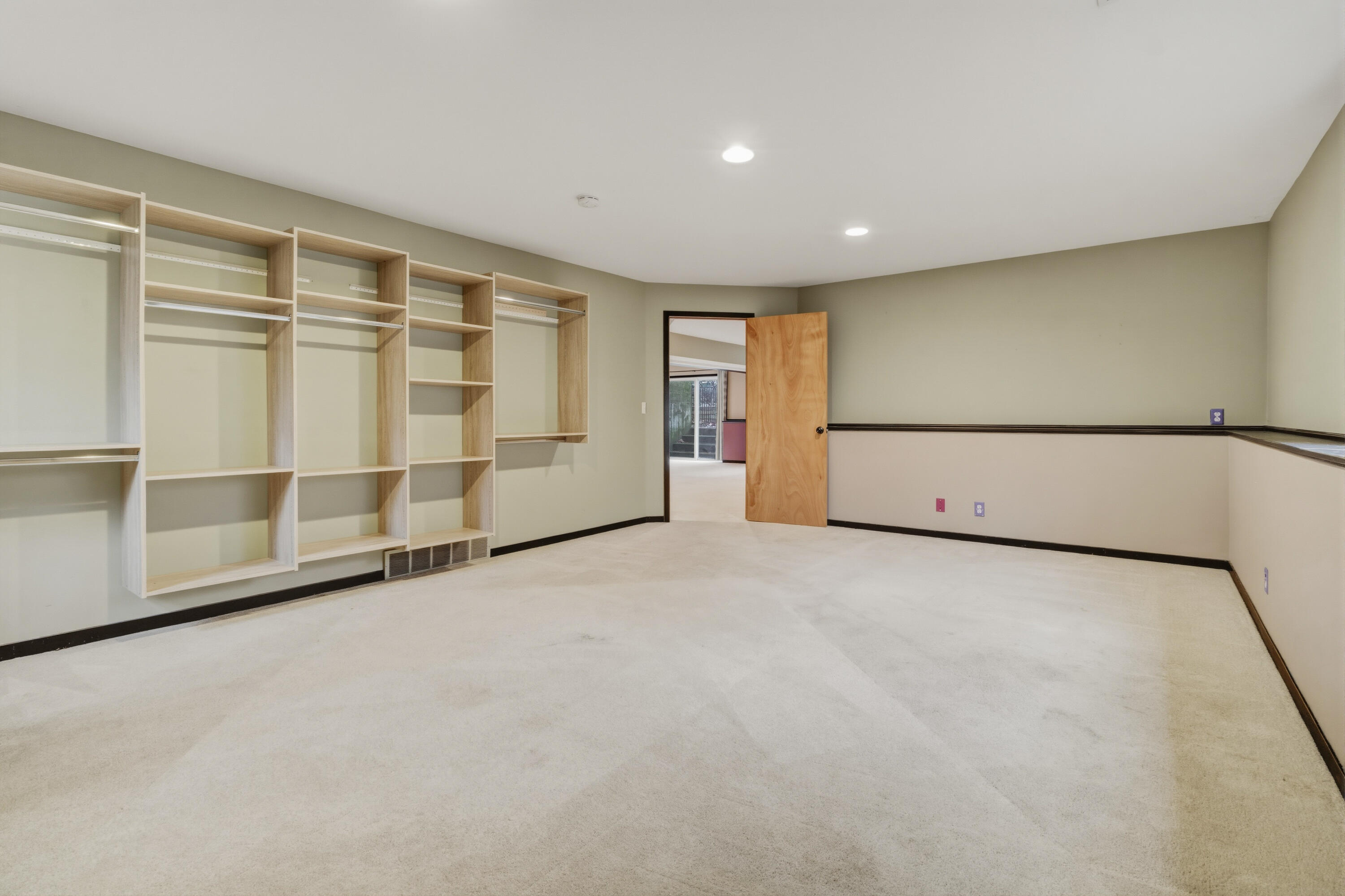 6417 Ototeman Trail Saugatuck MI 49453