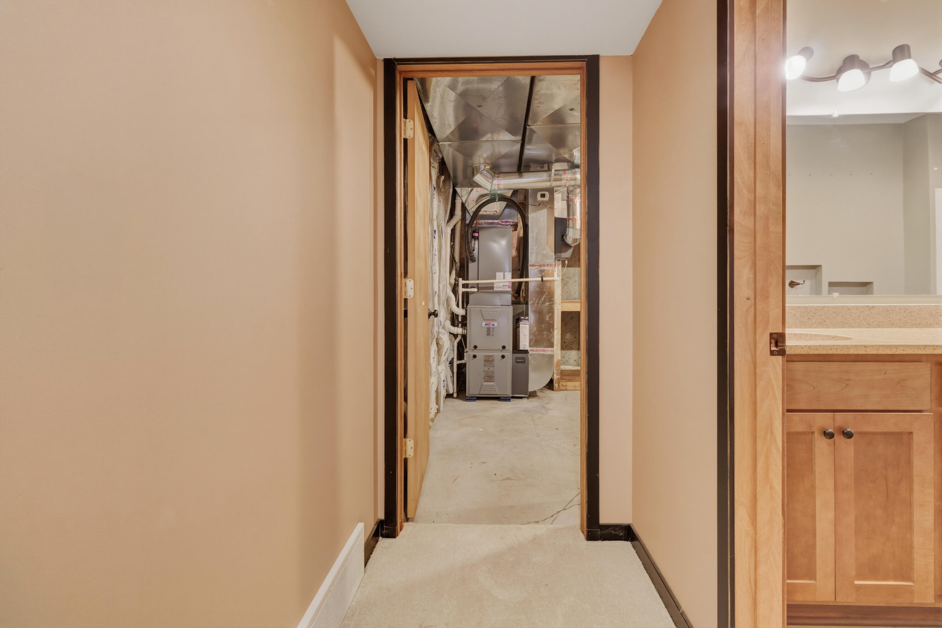 6417 Ototeman Trail Saugatuck MI 49453