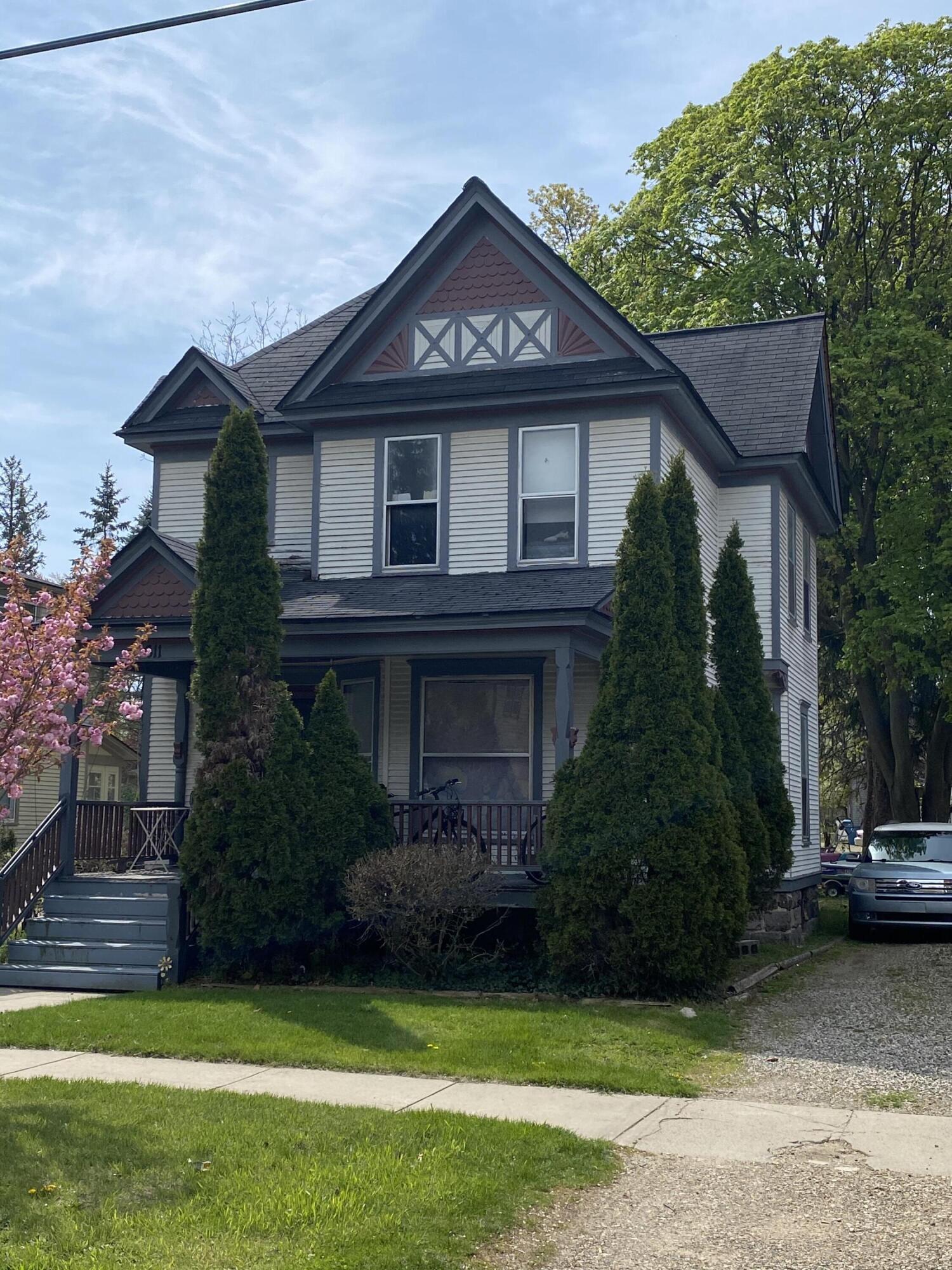 611 Minor Avenue Kalamazoo MI 49008