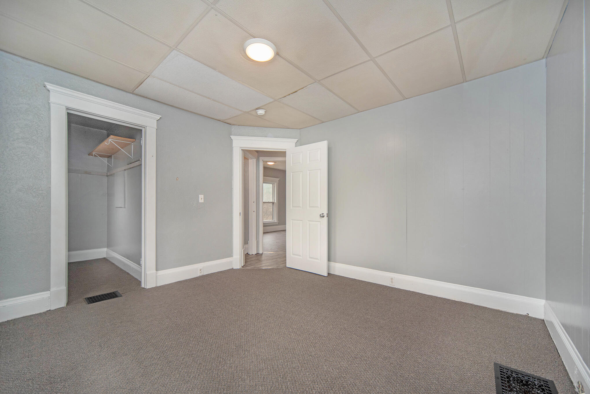 611 Minor Avenue Kalamazoo MI 49008