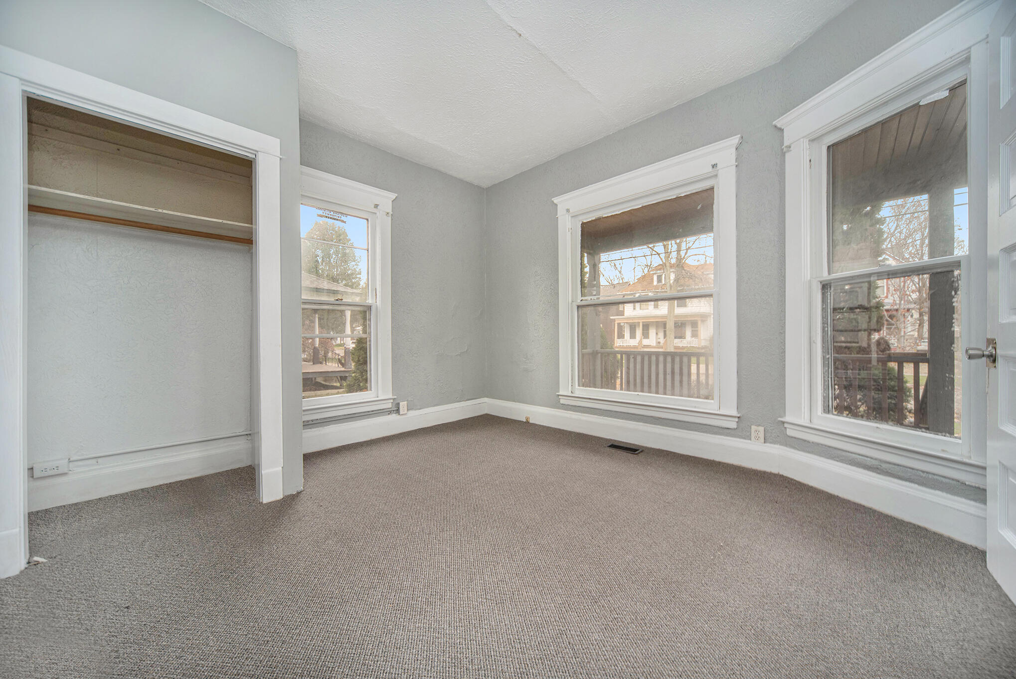 611 Minor Avenue Kalamazoo MI 49008