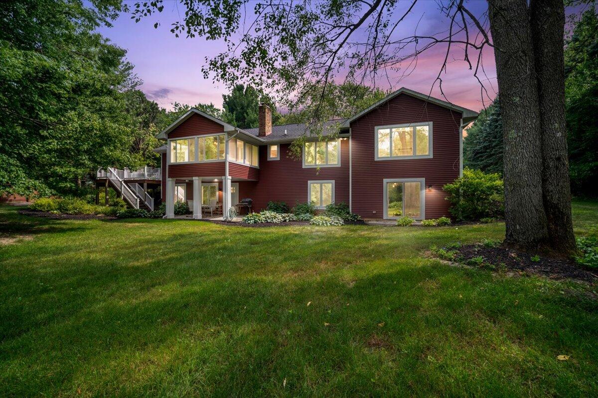 6027 9 Mile Road NE Rockford MI 49341