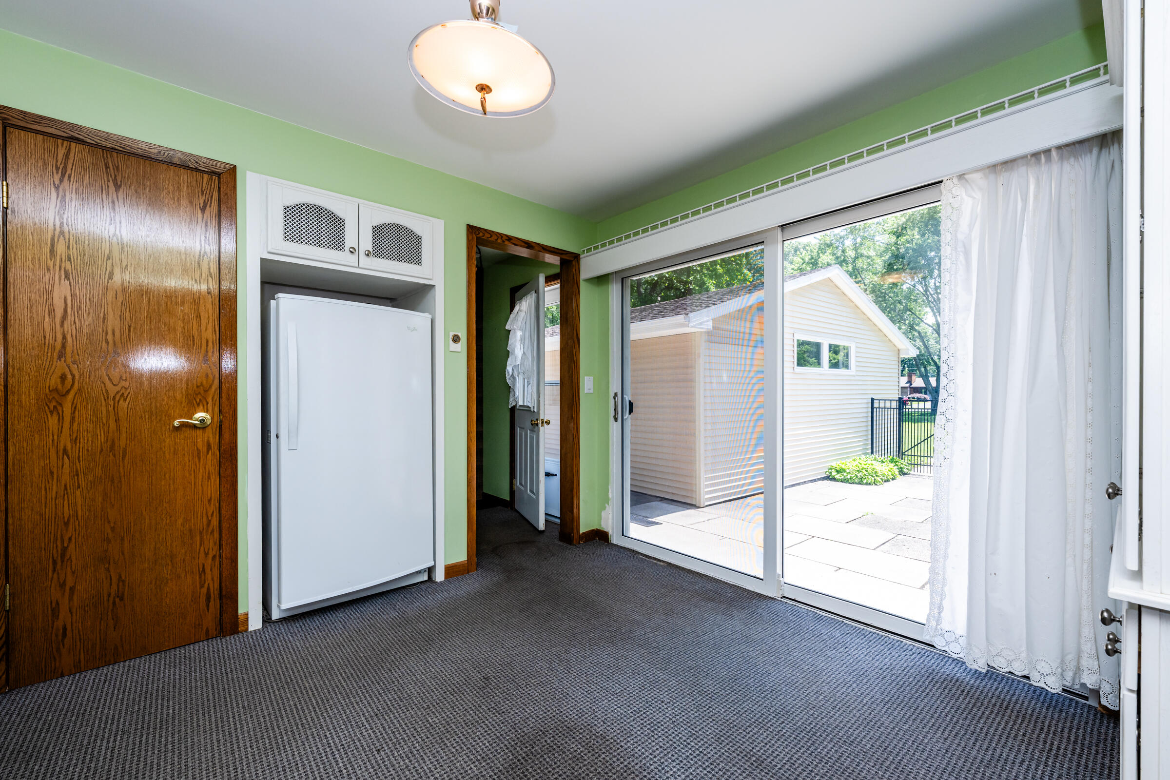 1595 Alex Path Stevensville MI 49127