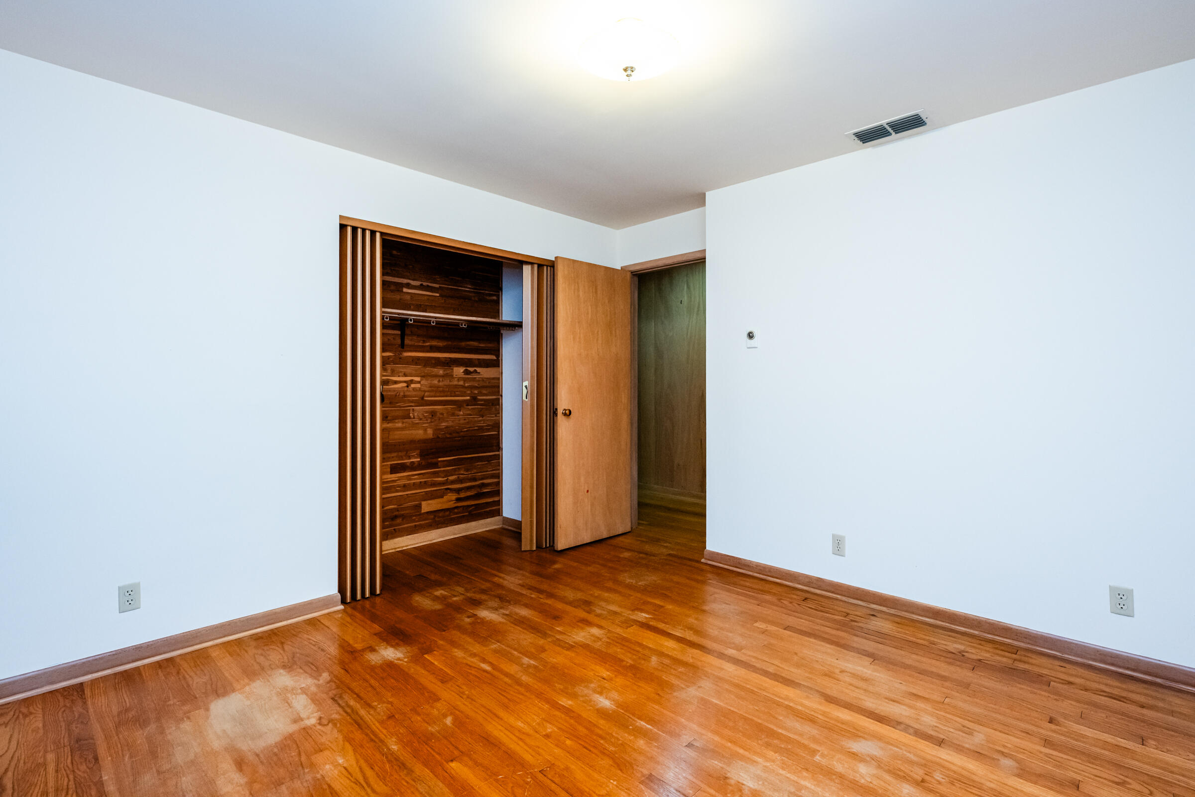 1595 Alex Path Stevensville MI 49127