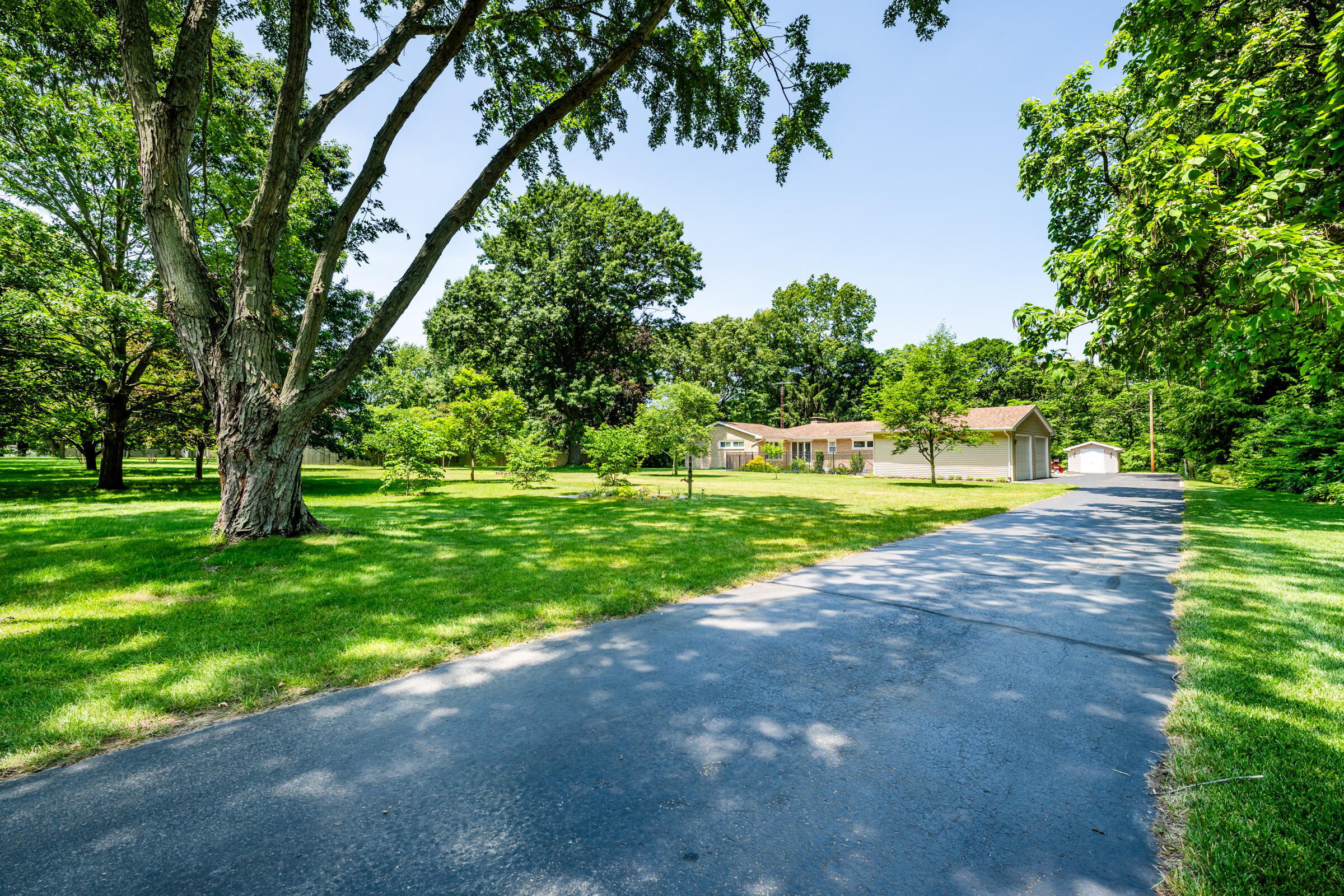 1595 Alex Path Stevensville MI 49127