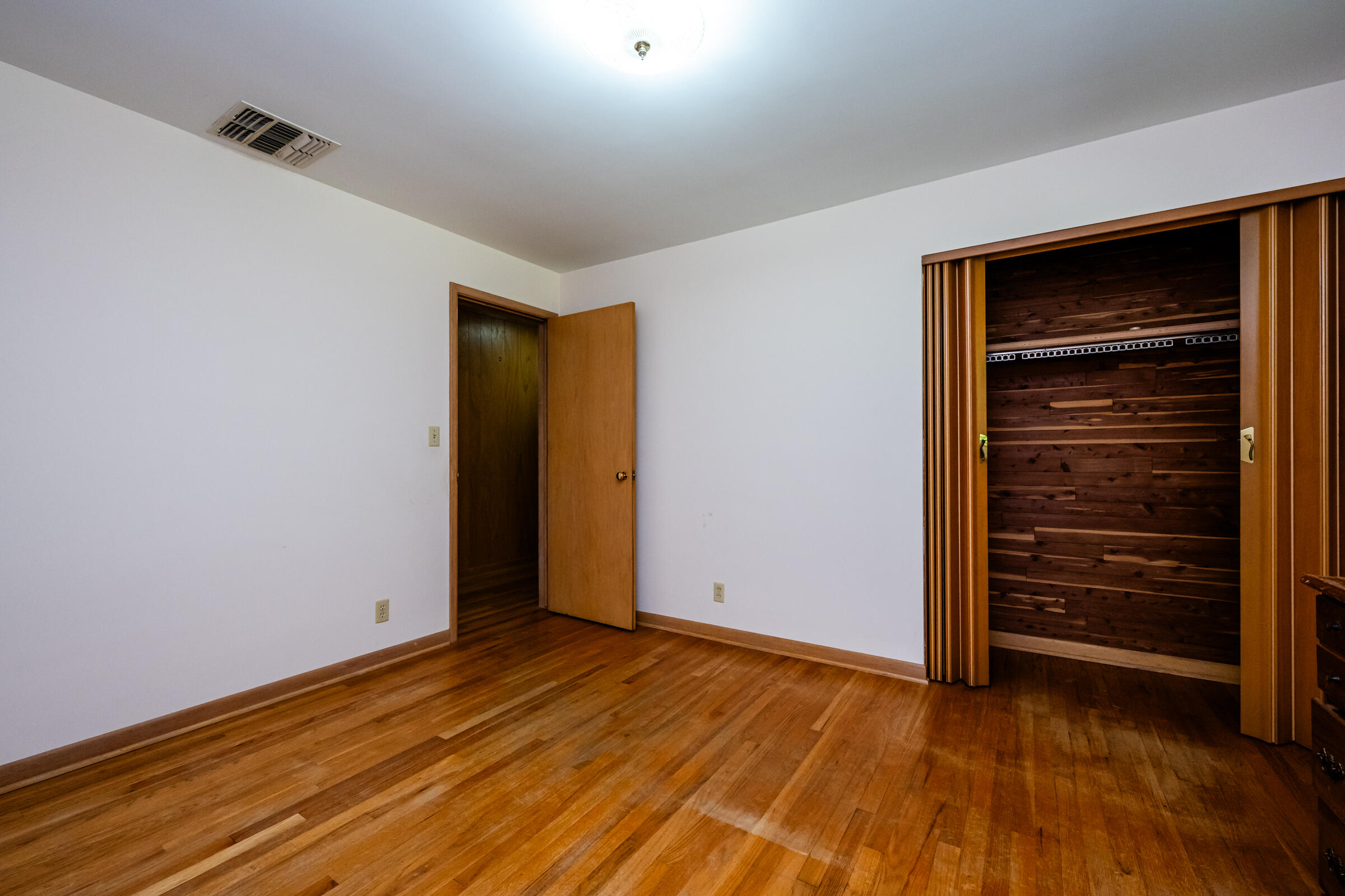 1595 Alex Path Stevensville MI 49127